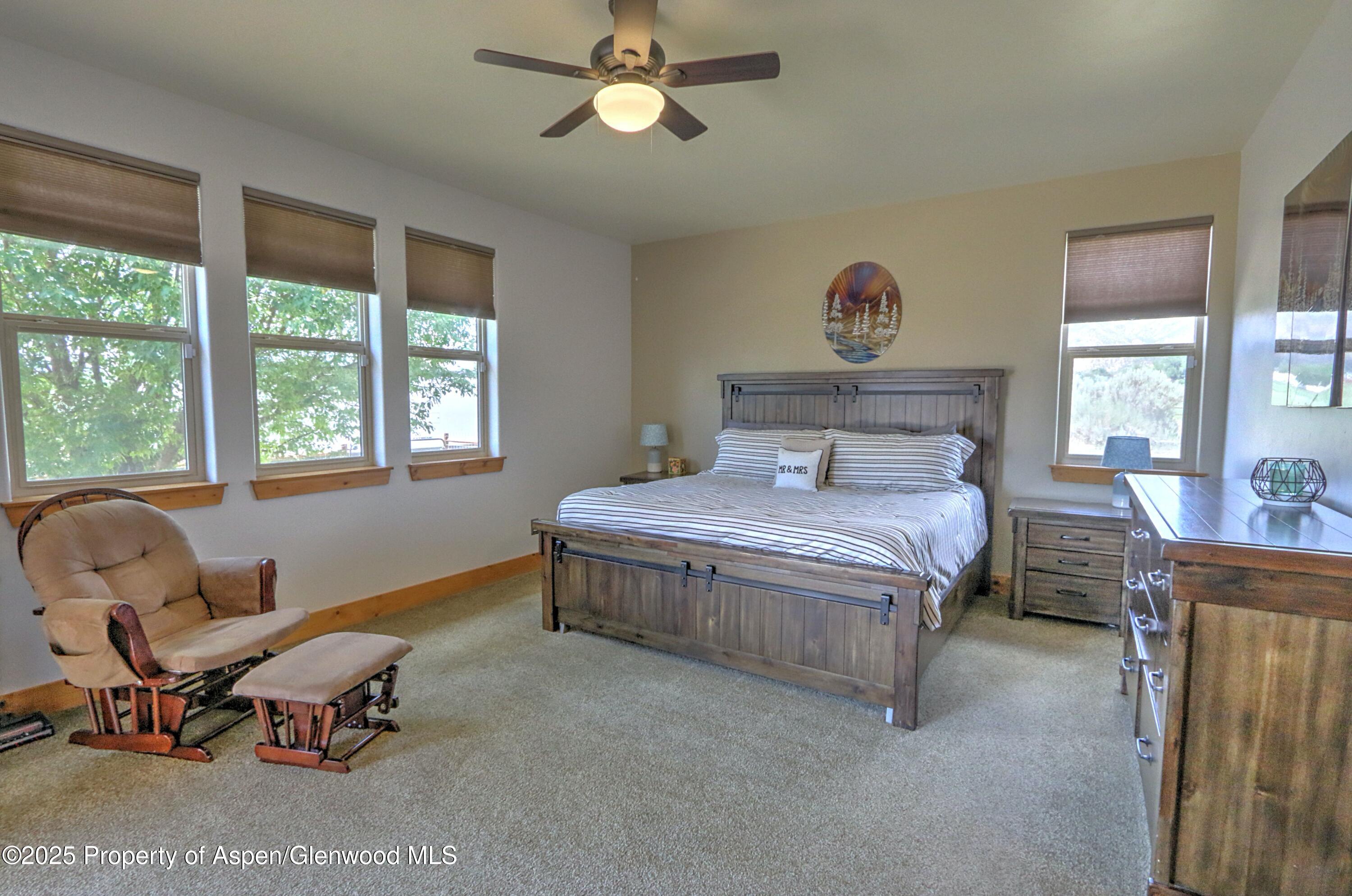369 N Meadow Drive Property Photo 19
