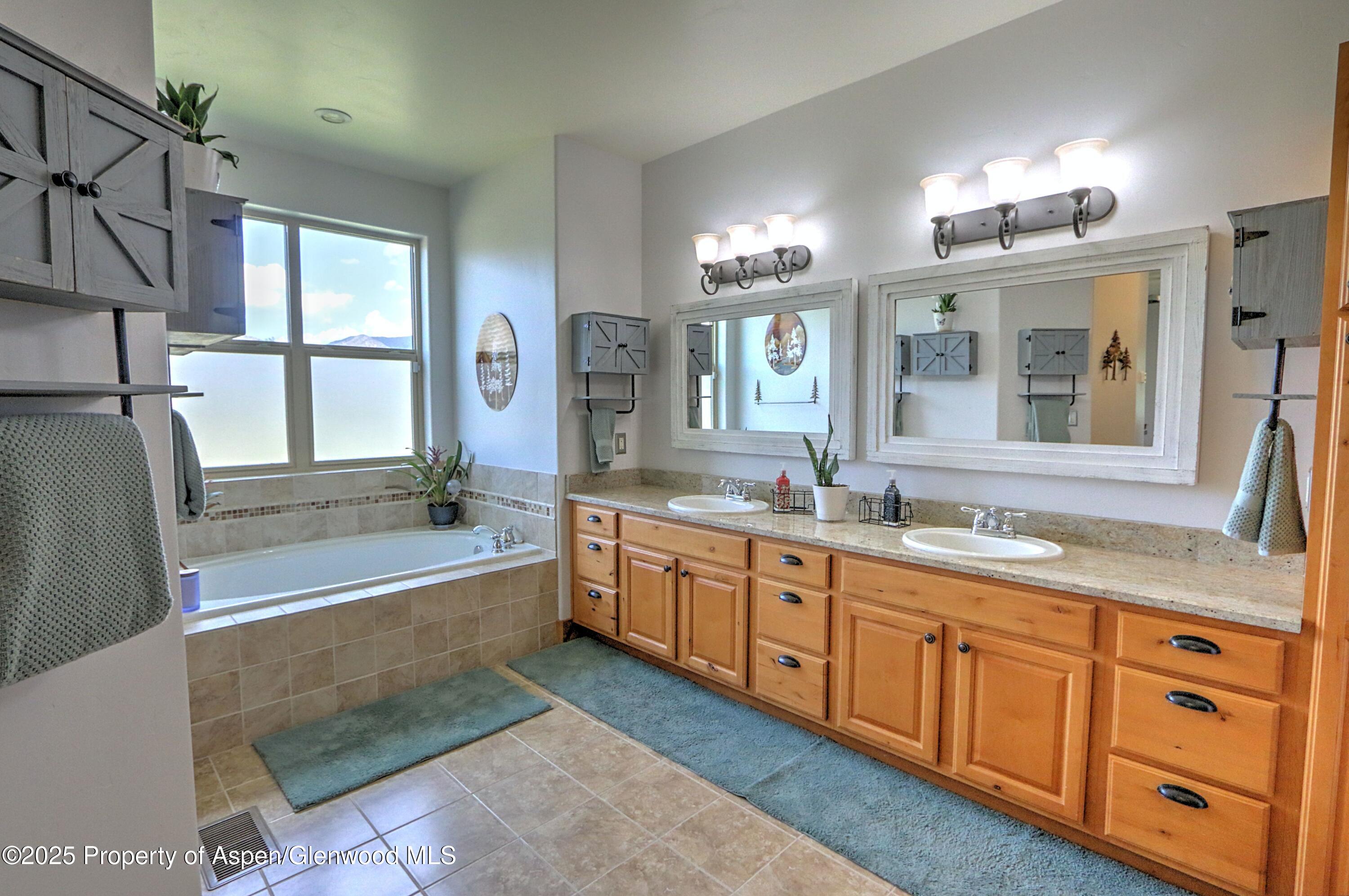 369 N Meadow Drive Property Photo 23