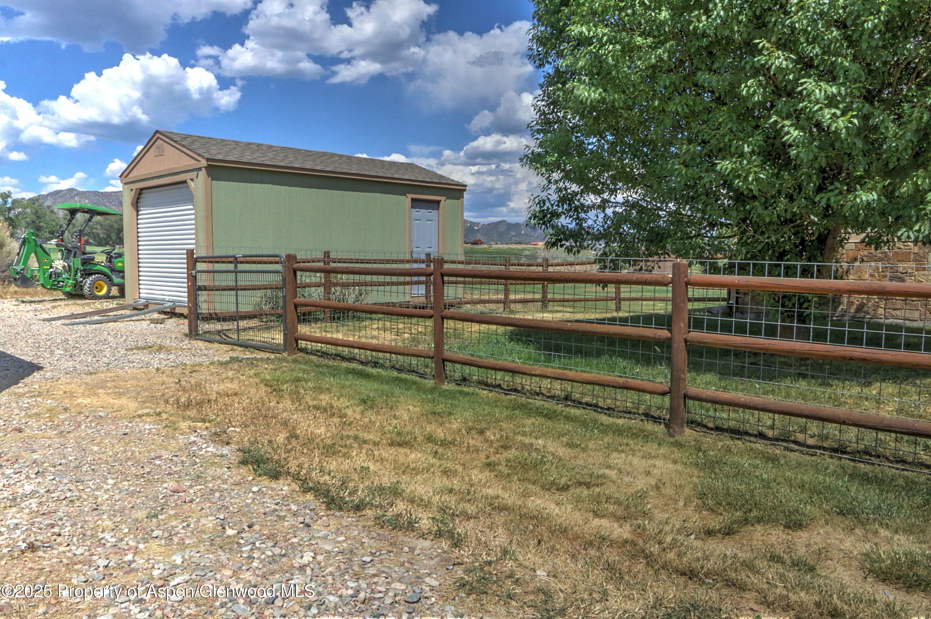 369 N Meadow Drive Property Photo 35