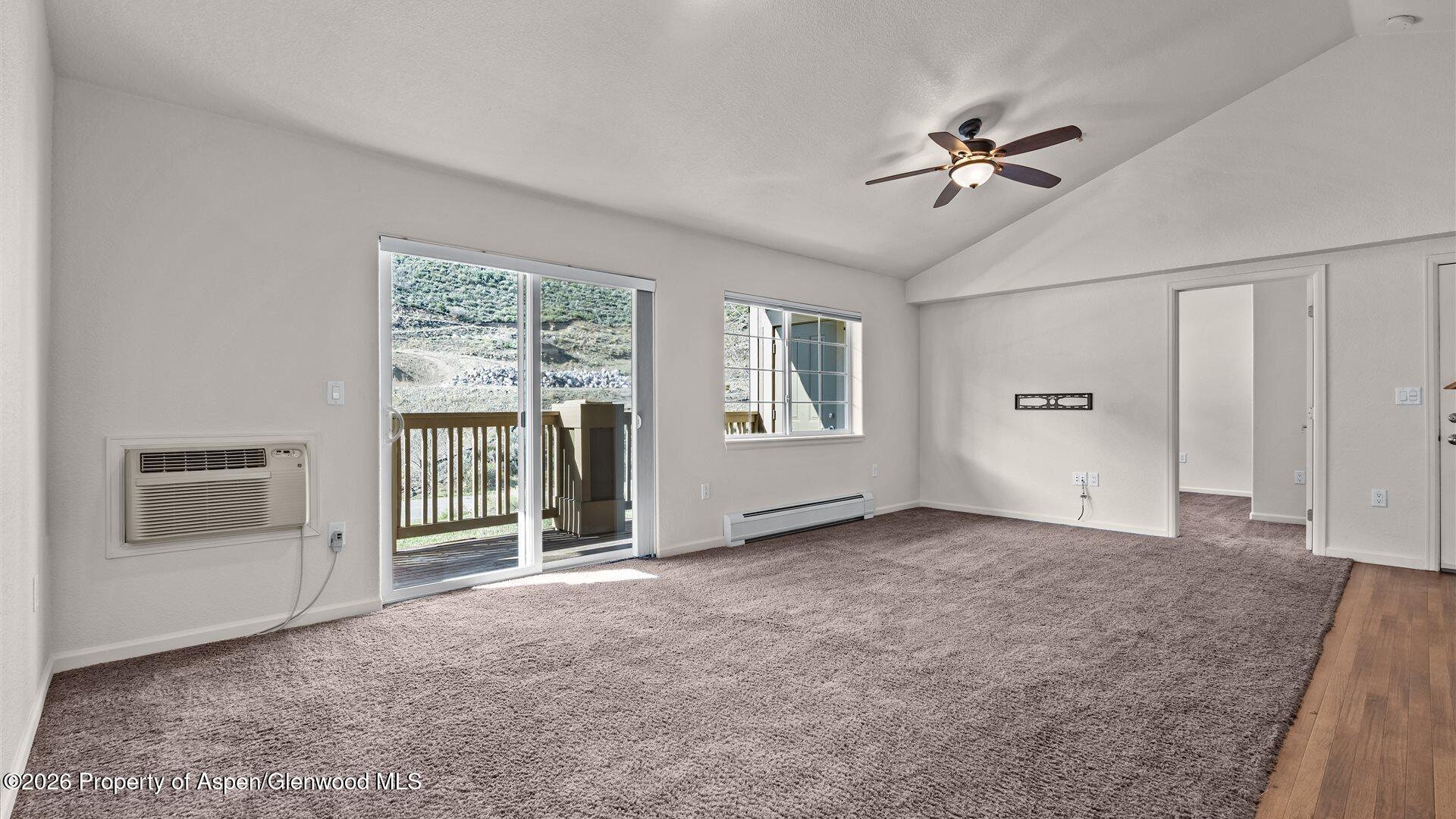 488 River View Drive 407 Property Photo 6