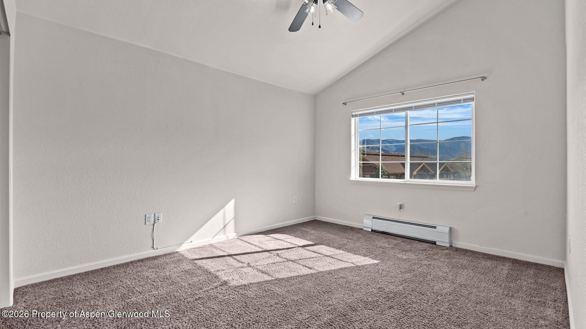 488 River View Drive 407 Property Photo 15