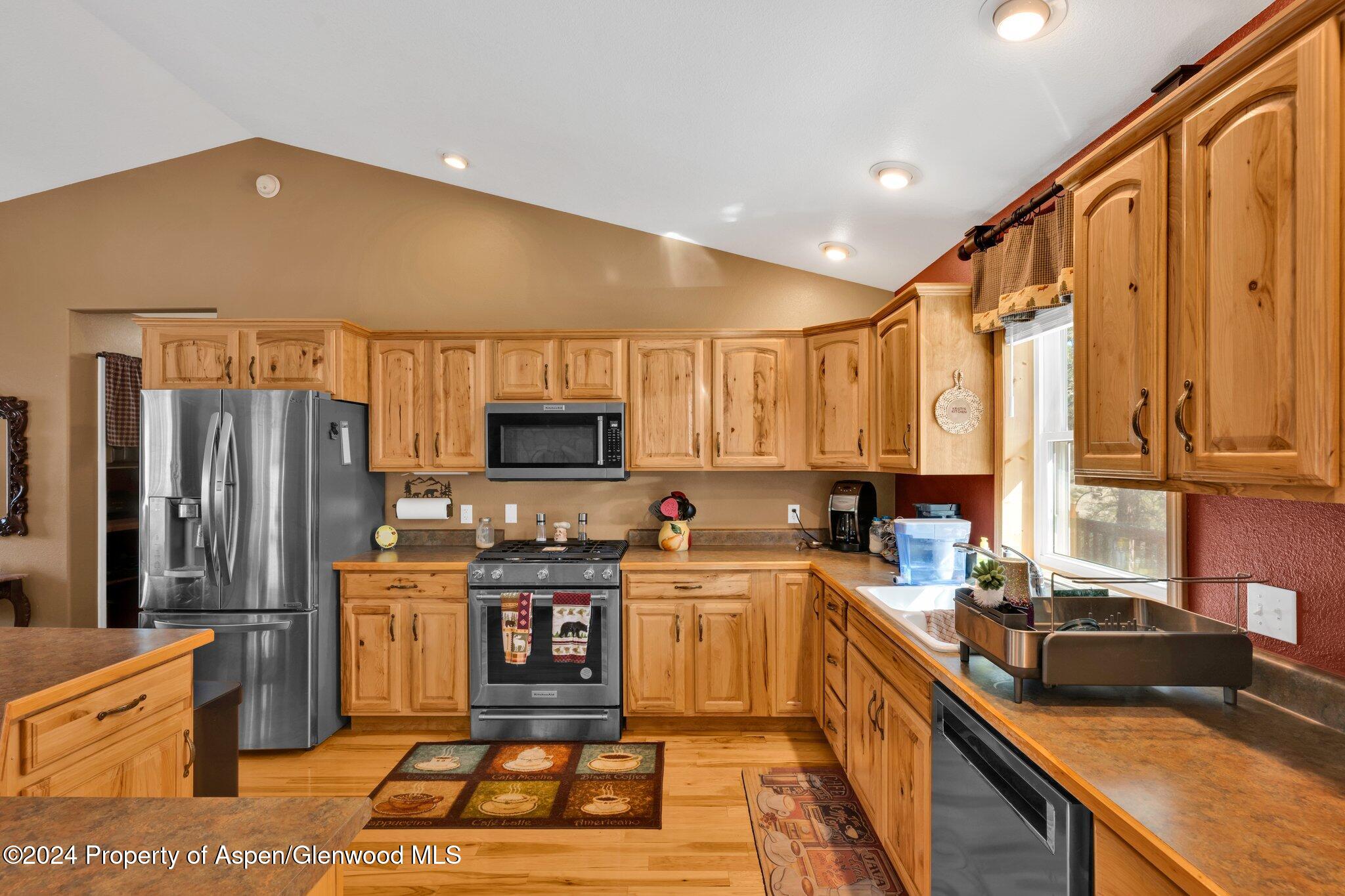 50 Shawnee Trail Property Photo 12