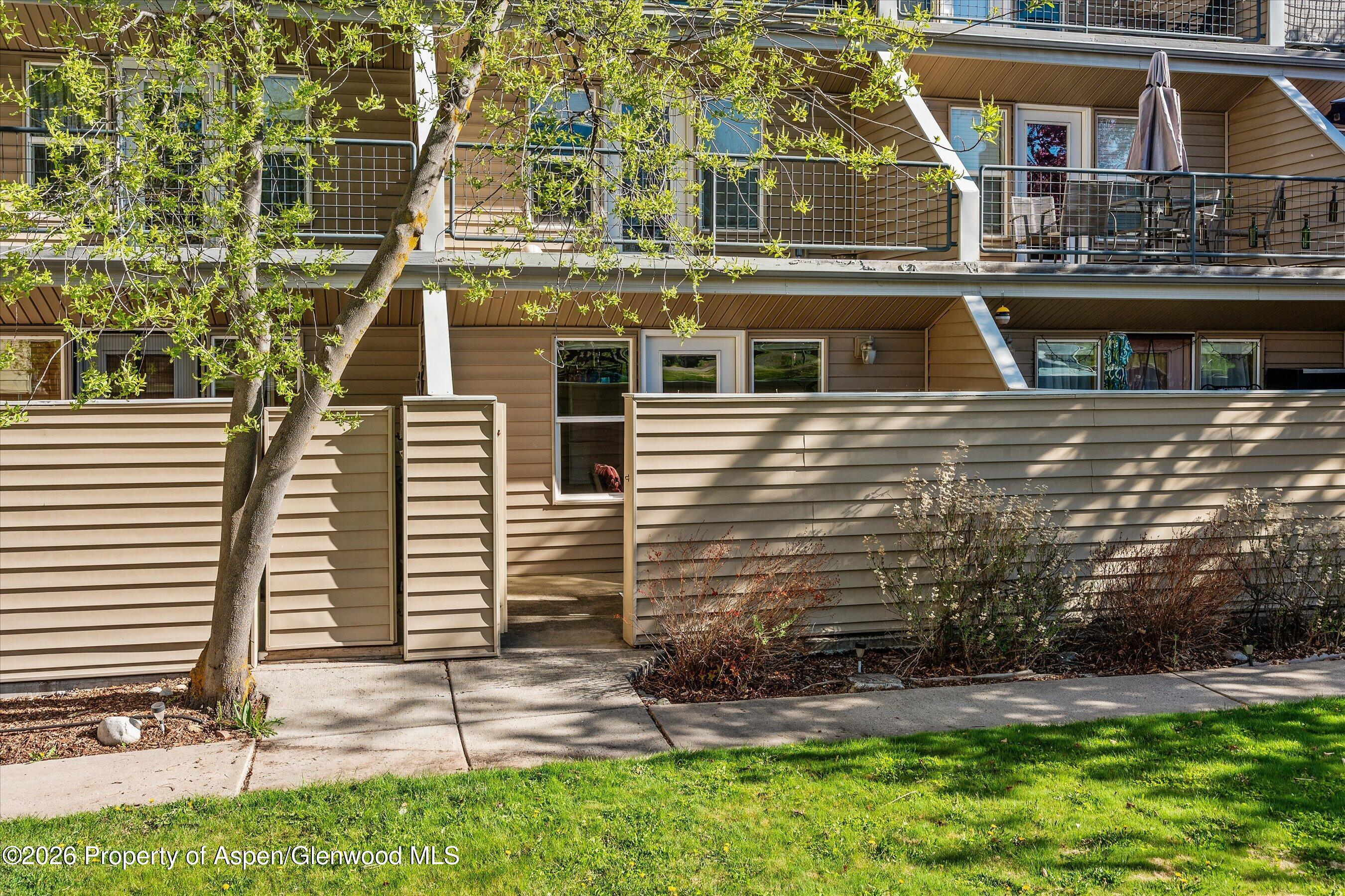 1329 Pitkin Avenue 21 Property Photo 12