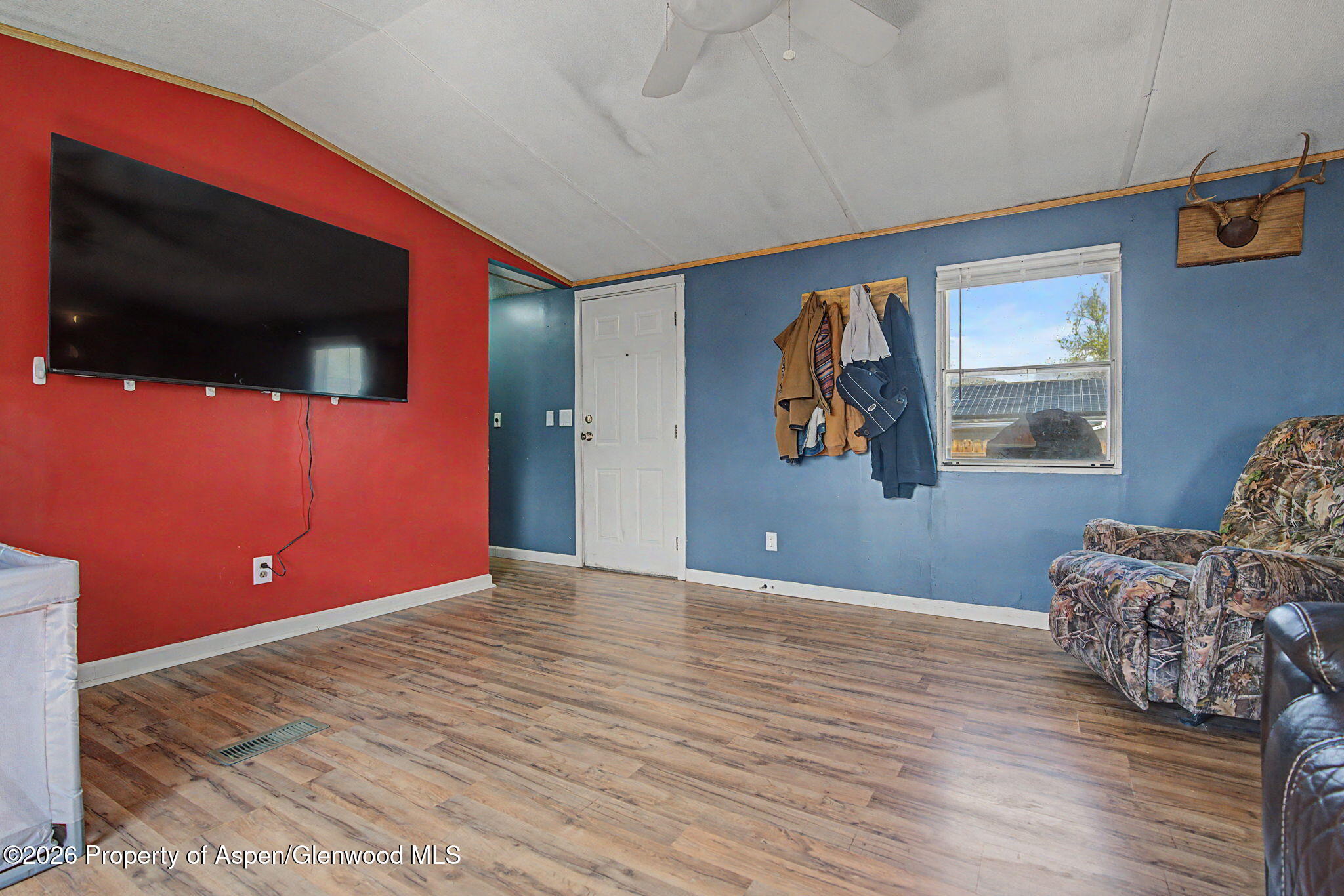 346 Greig Avenue Property Photo 3