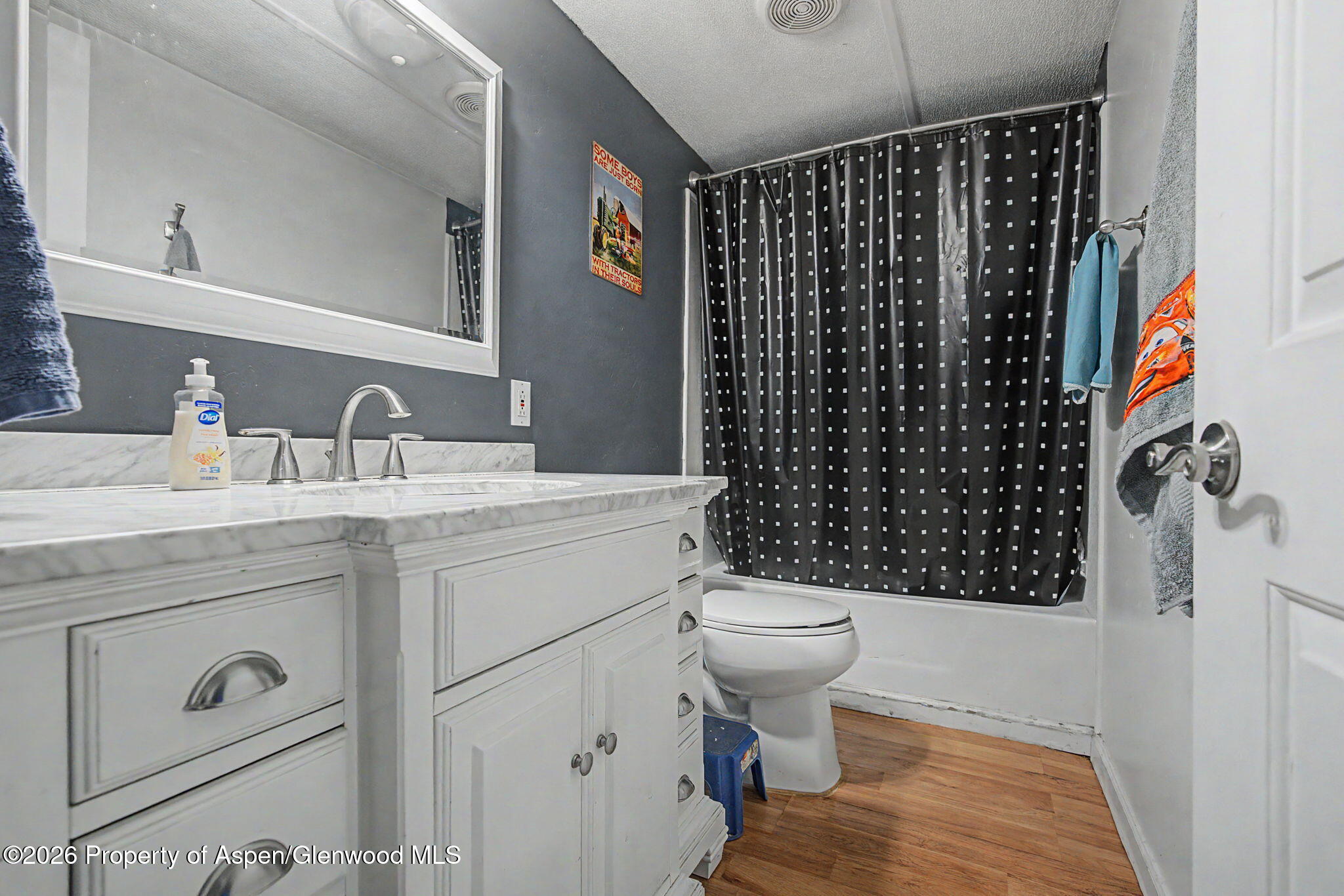 346 Greig Avenue Property Photo 18