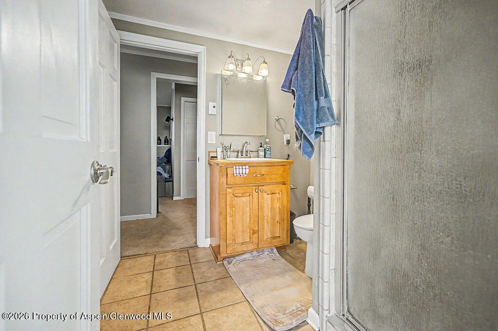 2014 E 9th Street Property Photo 14