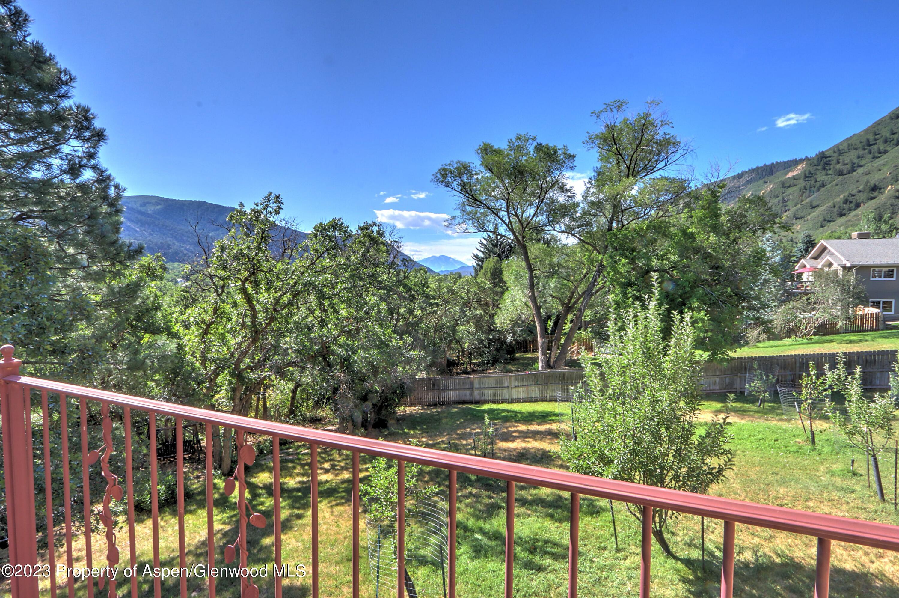 908 Red Mountain Drive Property Photo 25