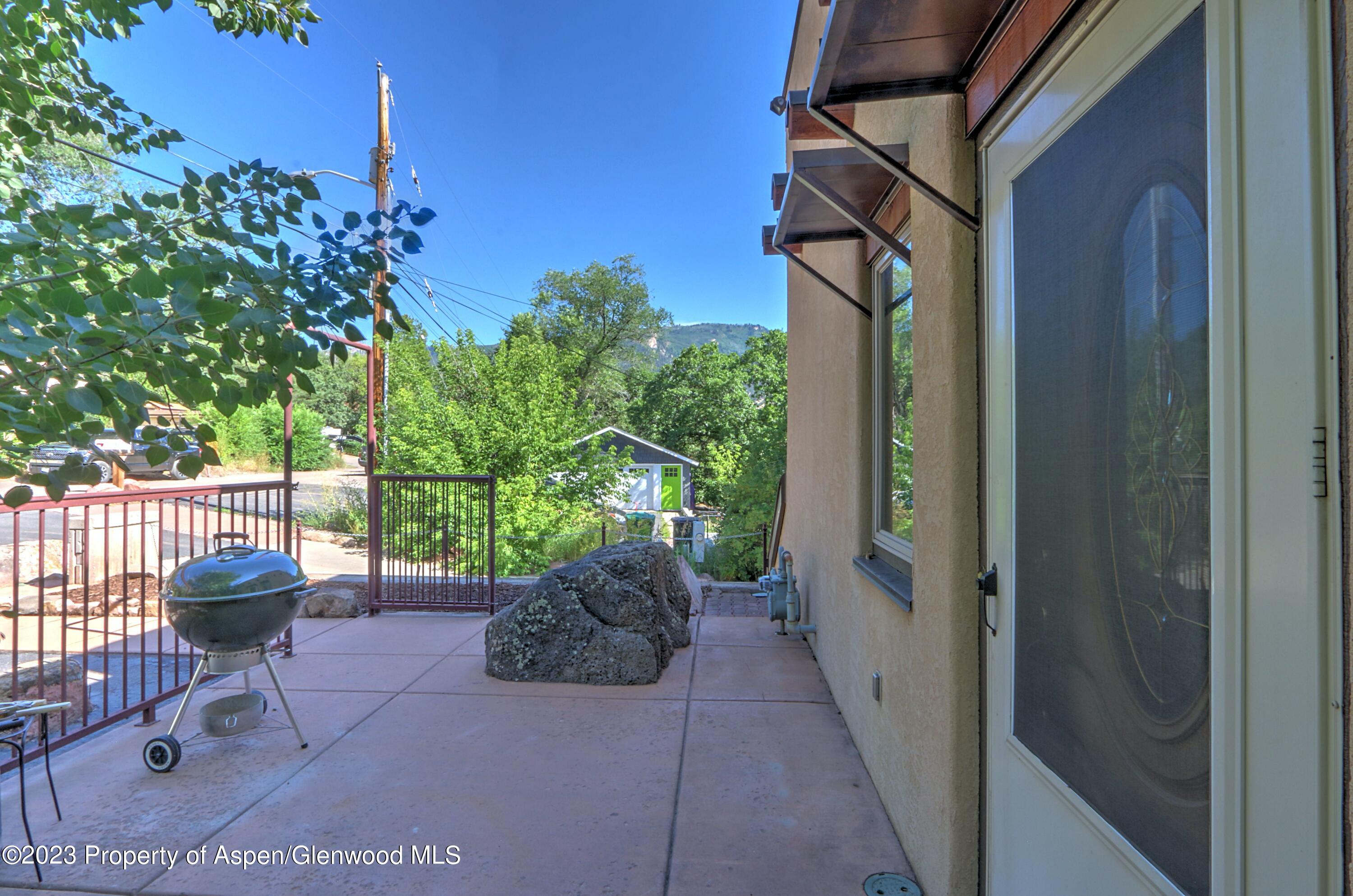 908 Red Mountain Drive Property Photo 37