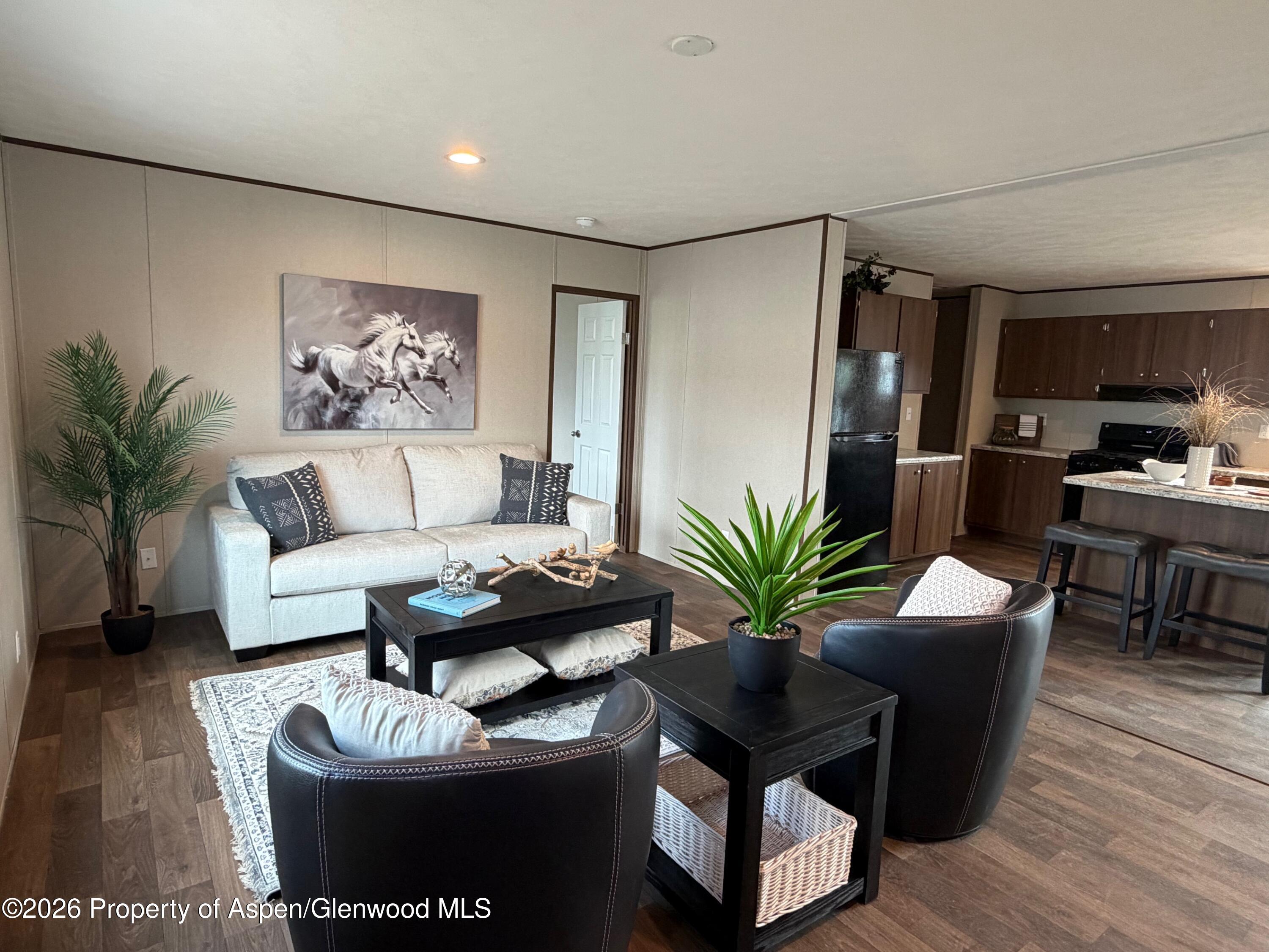 112 Silver Queen Circle Property Photo 2
