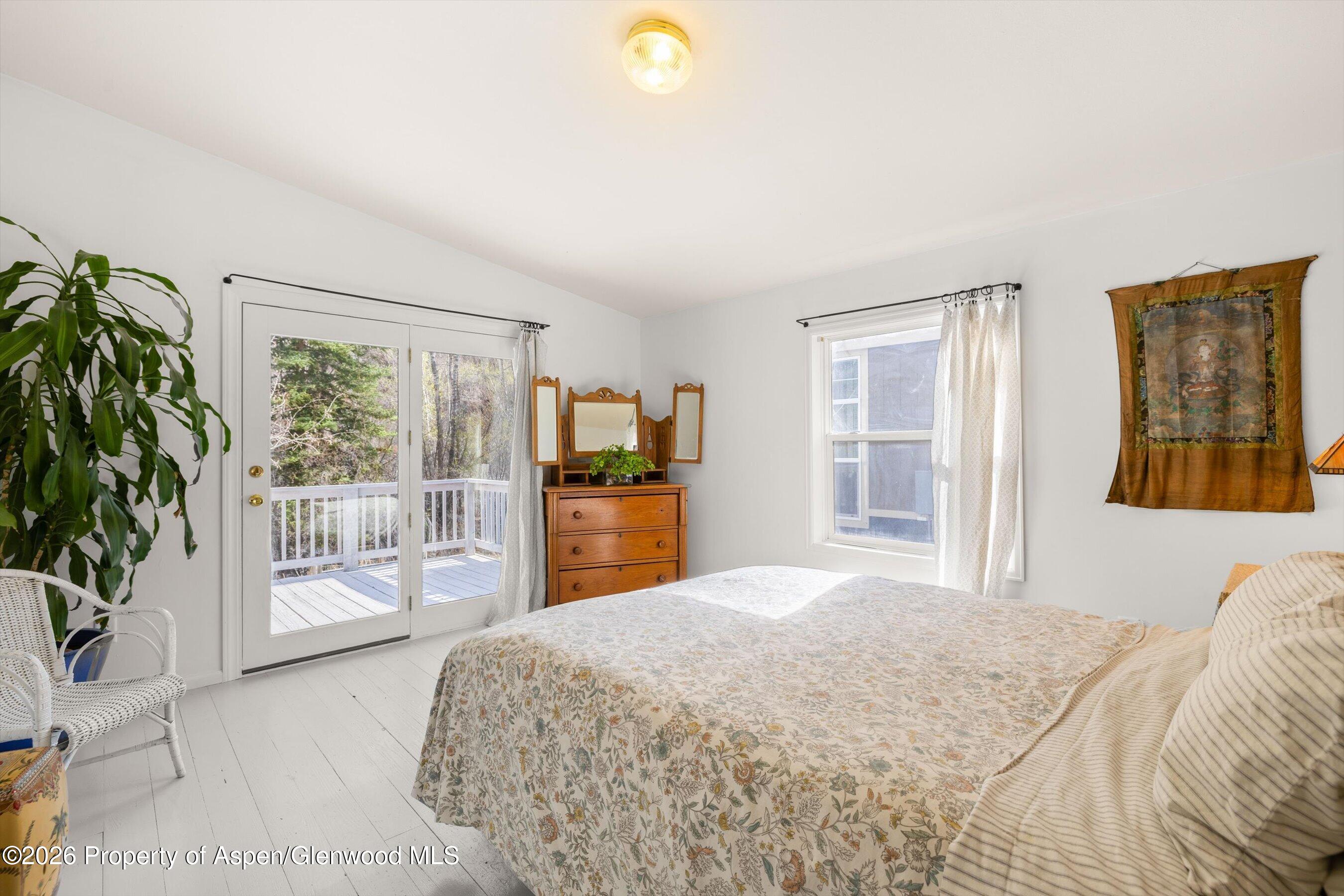 31 Lazy Glen Property Photo 7