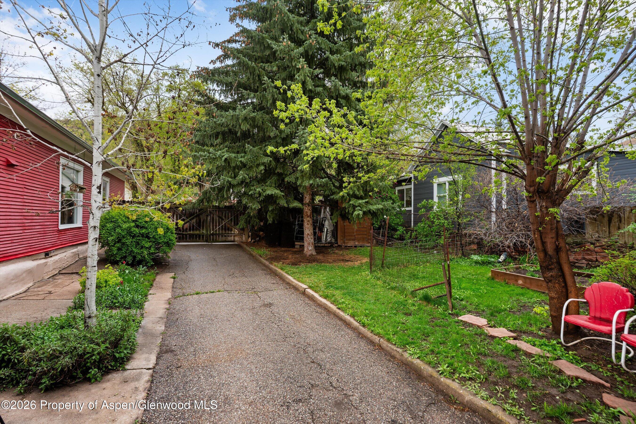 1017 Cooper Avenue Property Photo 25