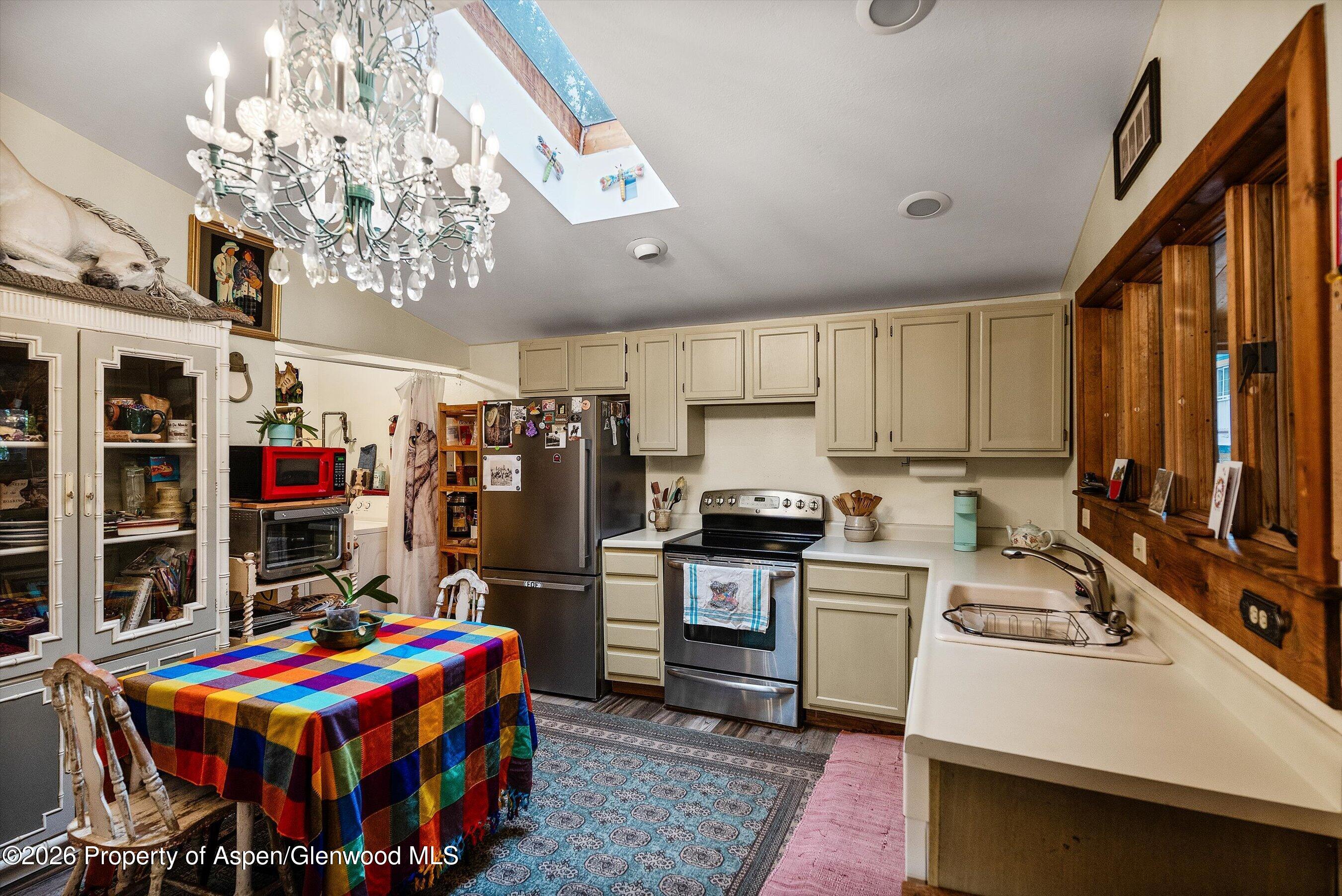 1017 Cooper Avenue Property Photo 33