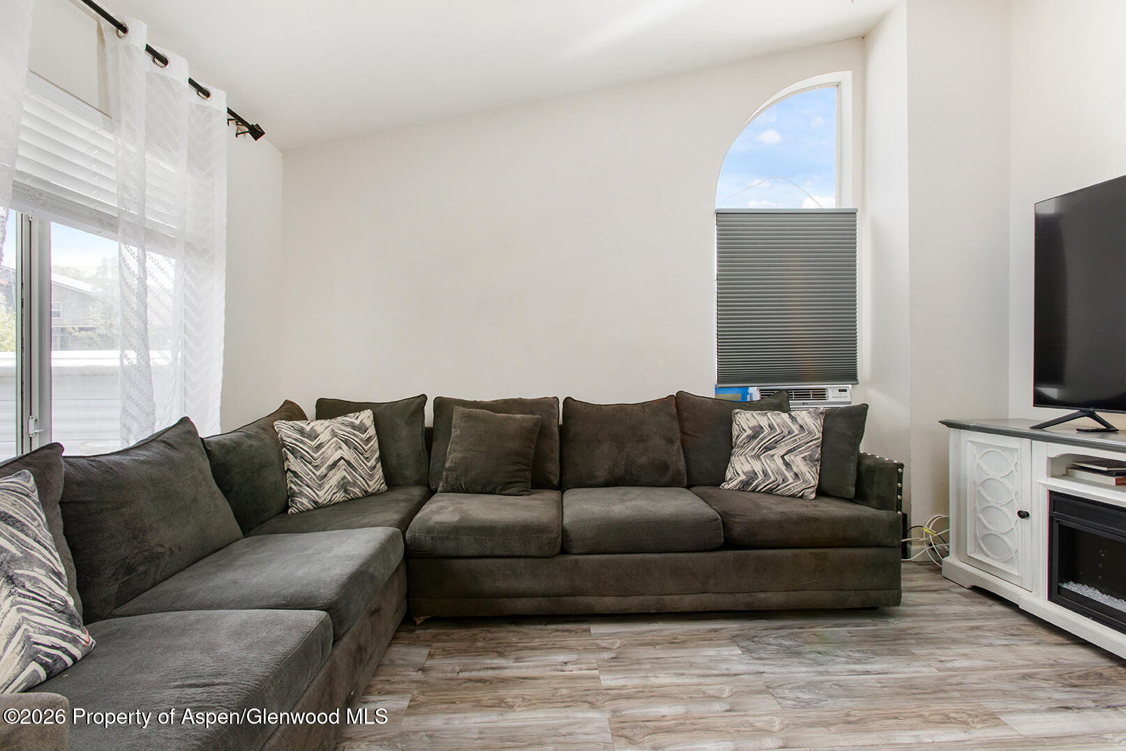 1420 Orchard Avenue Property Photo 6