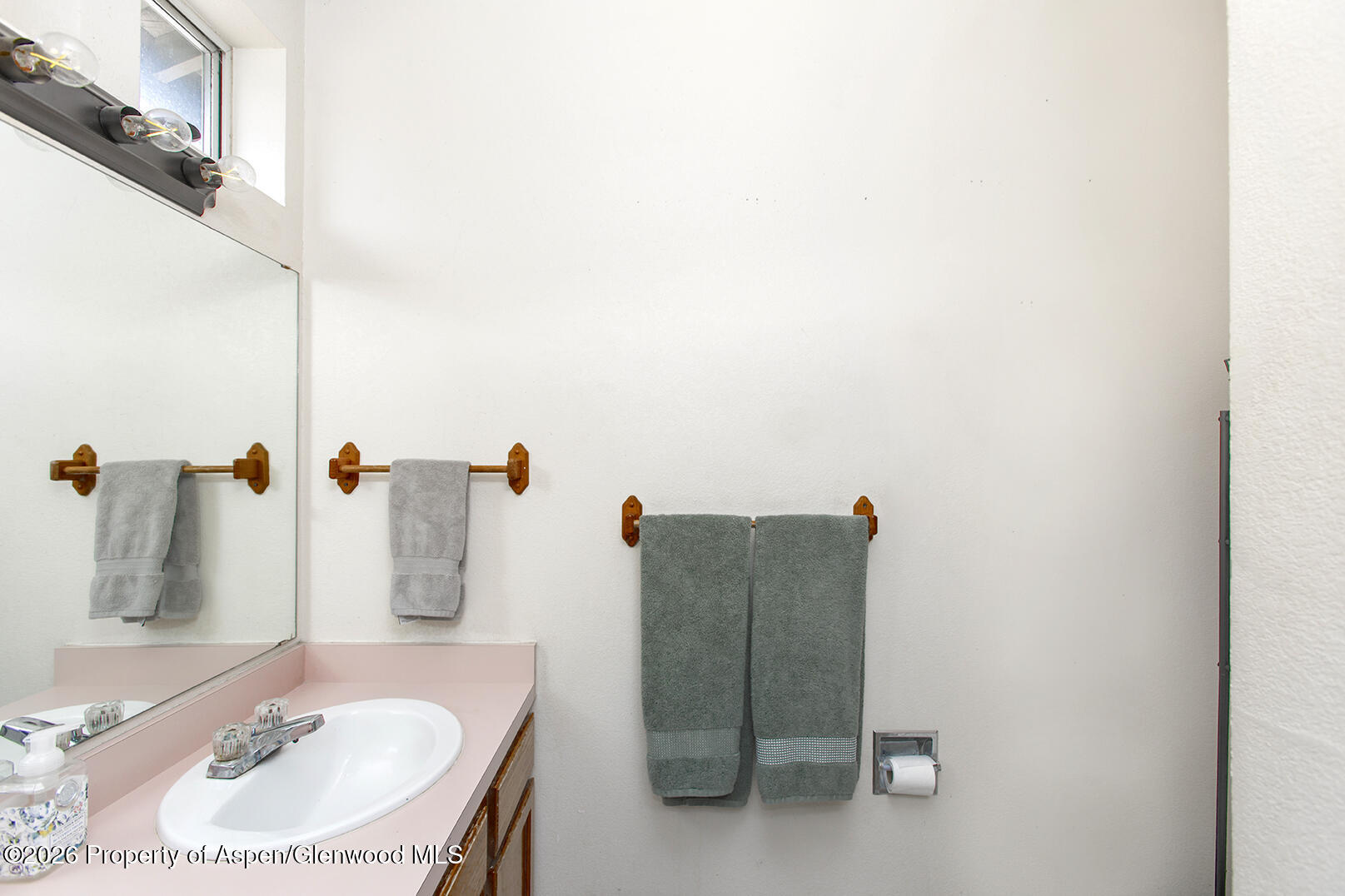 1420 Orchard Avenue Property Photo 12