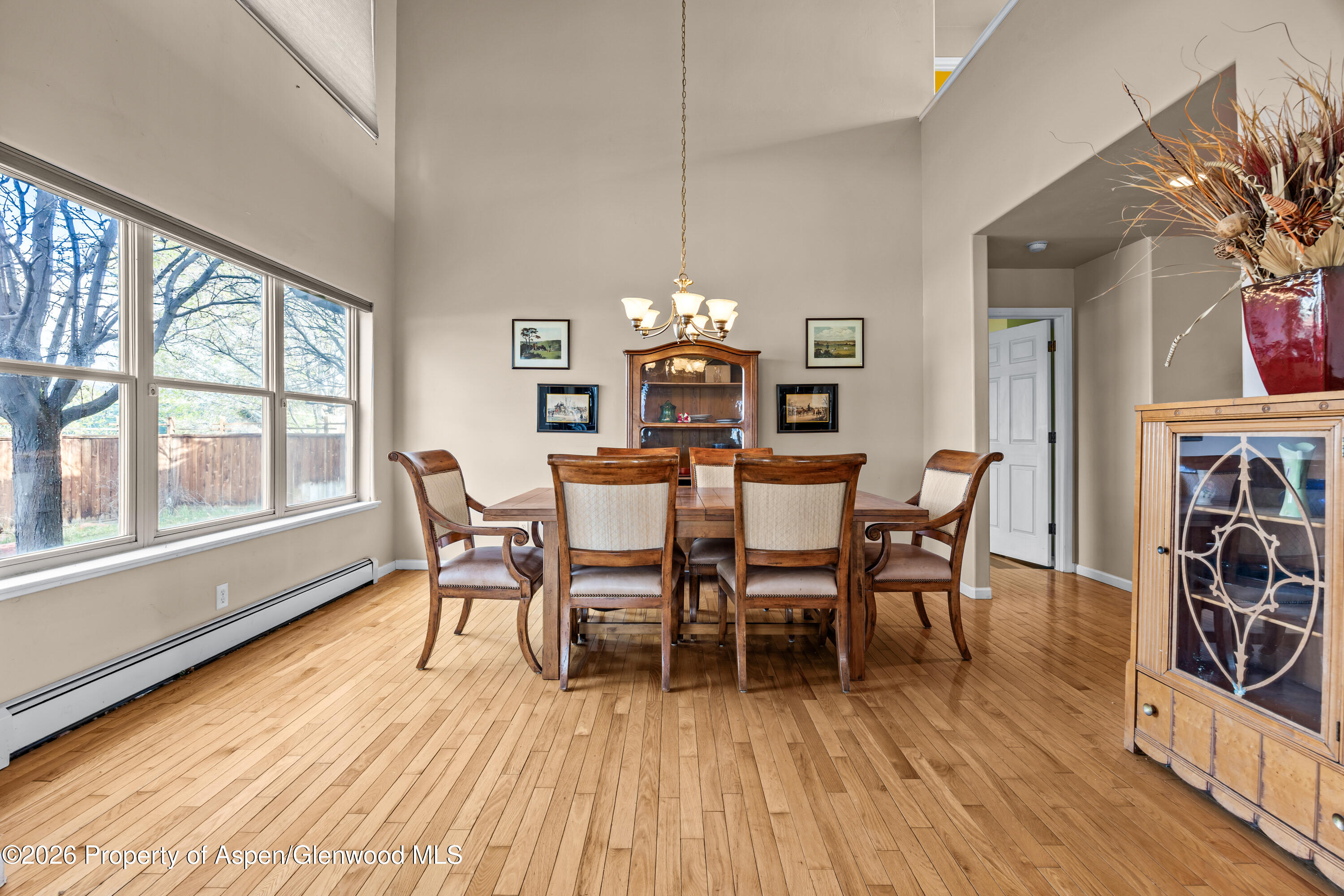 870 Hickory Drive Property Photo 3