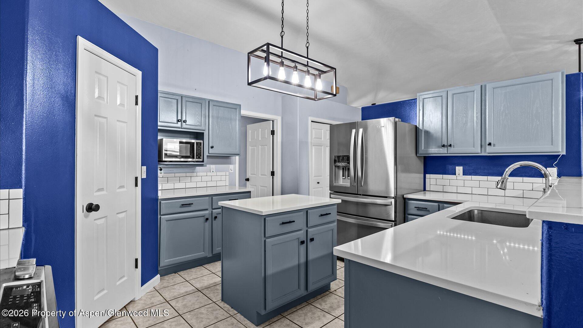 1459 Anvil View Avenue Property Photo 11