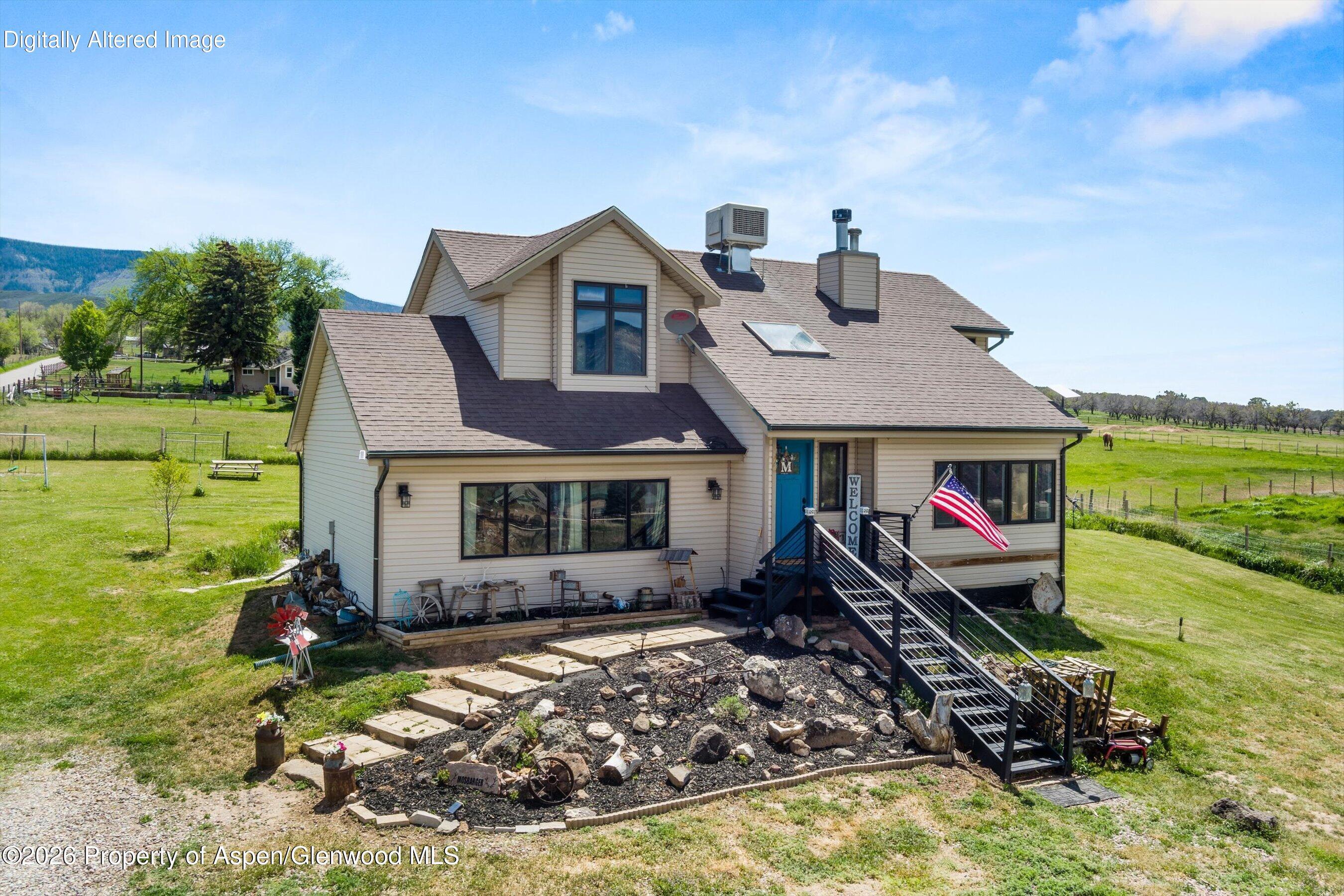333 Co Rd 337 Property Photo 1