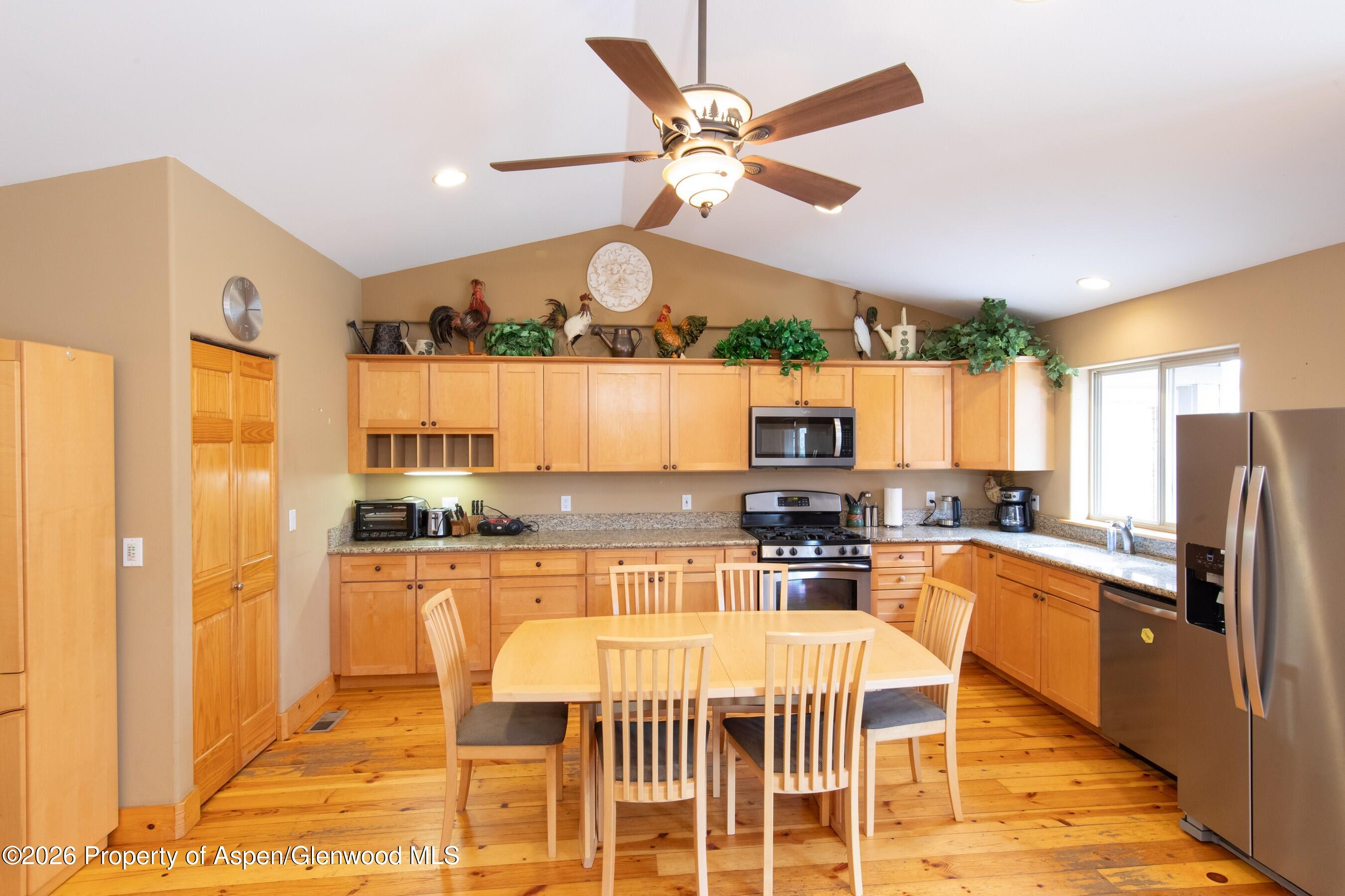 796 Melissa Lane Property Photo 6