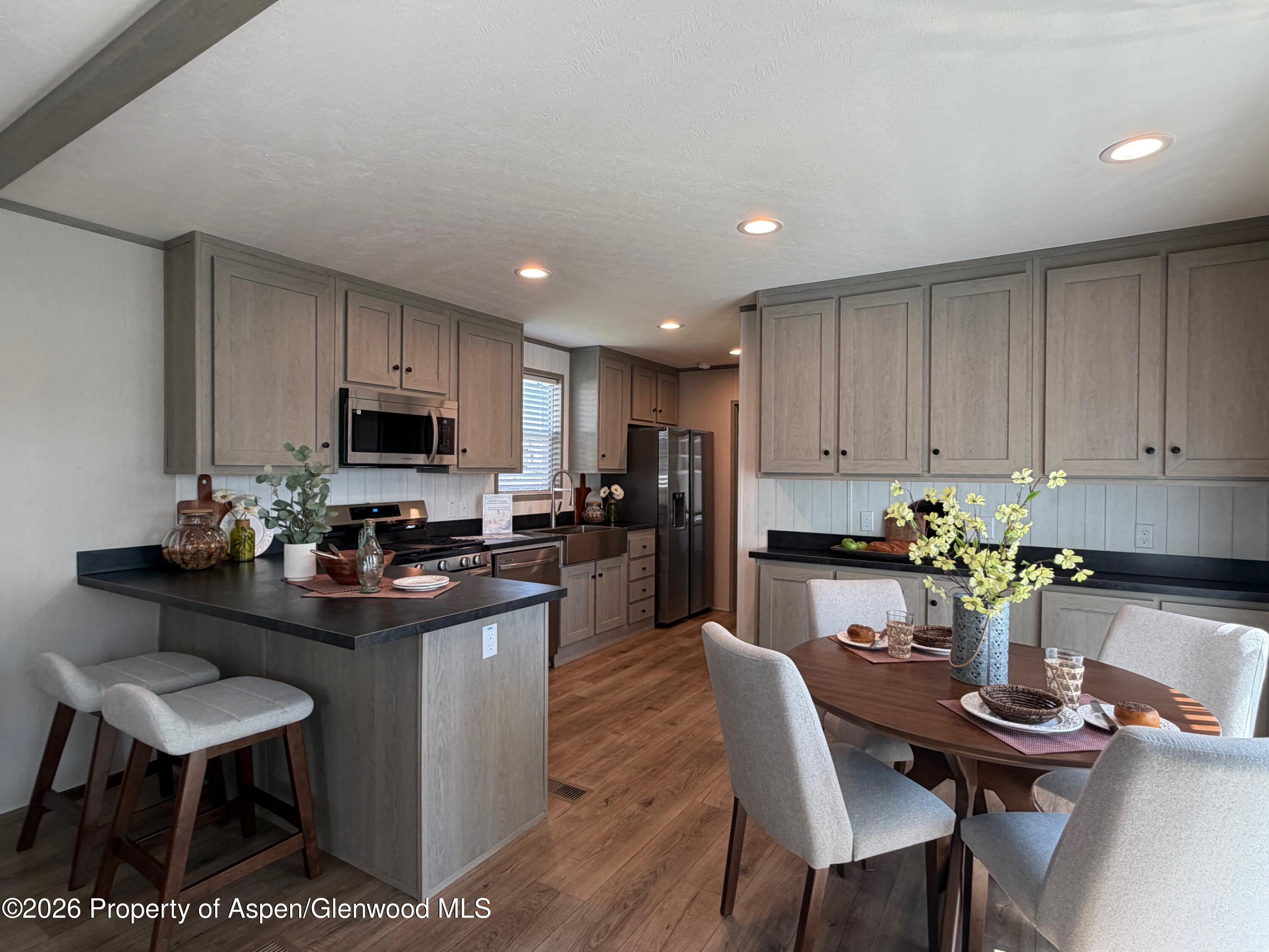 56 Silver Queen Circle Property Photo 6
