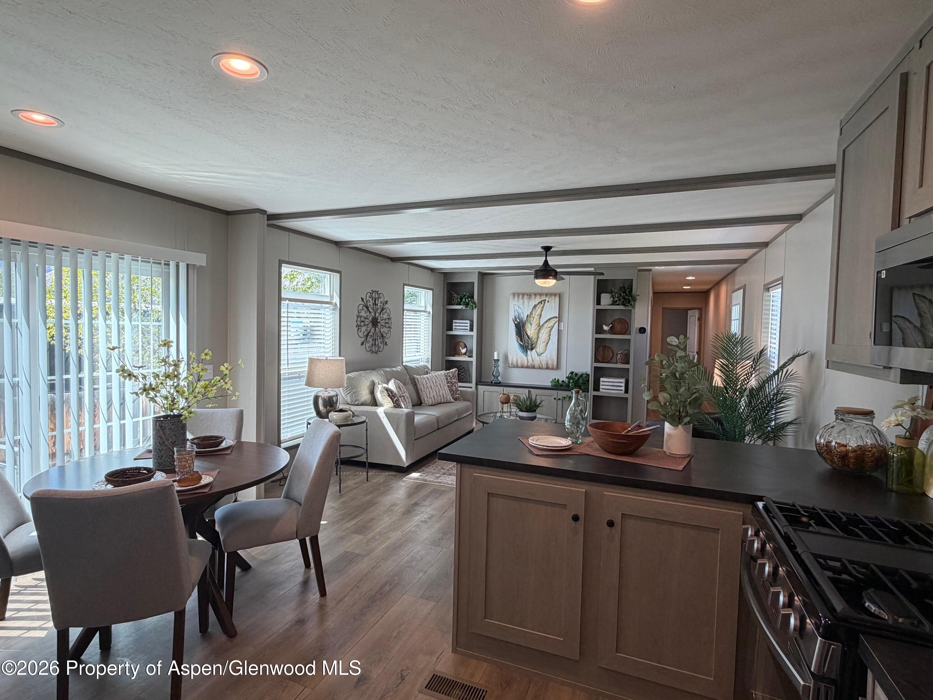56 Silver Queen Circle Property Photo 8