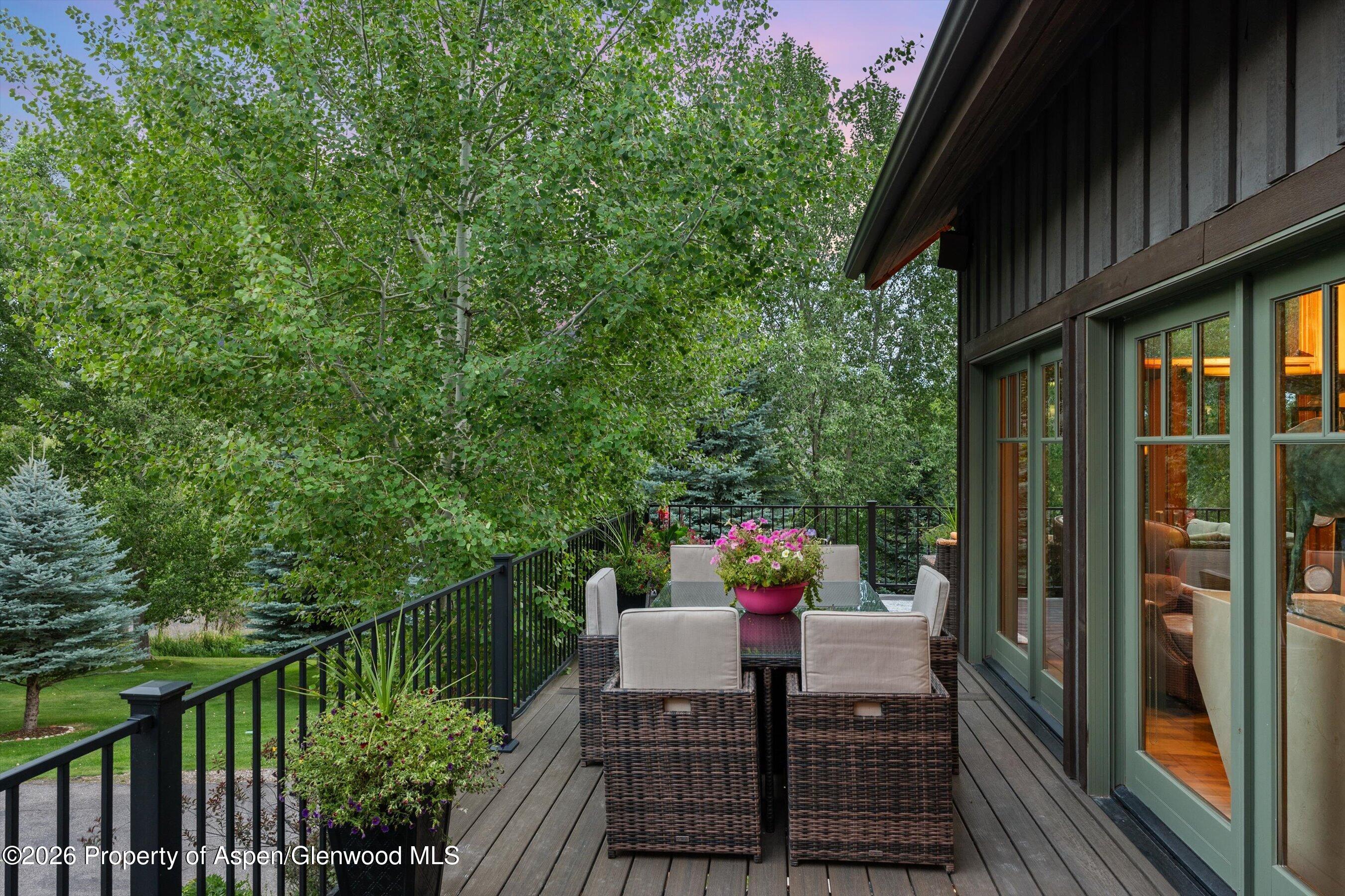 268 Larkspur Drive Property Photo 14