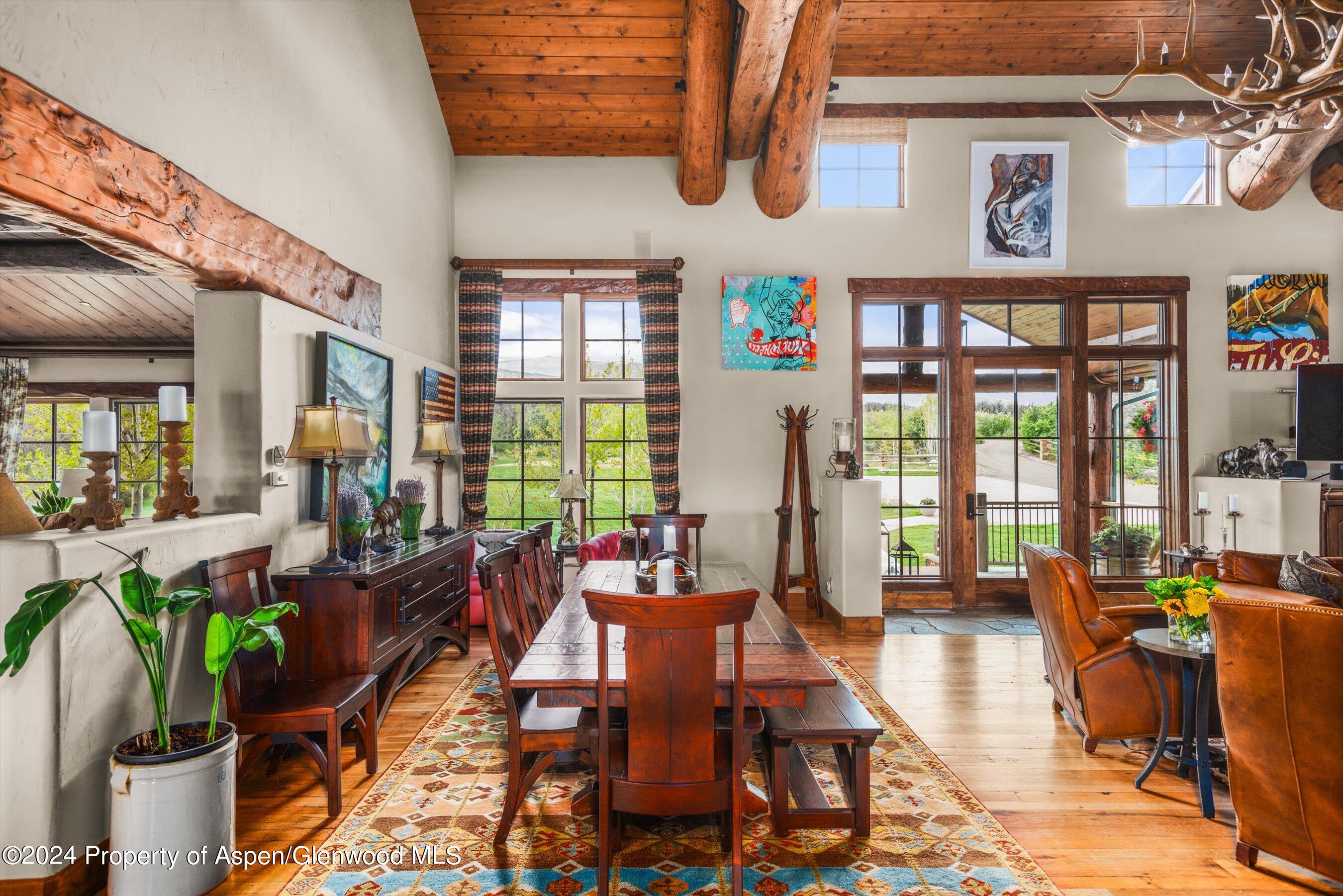 227 Sage Rim Circle Property Photo 6
