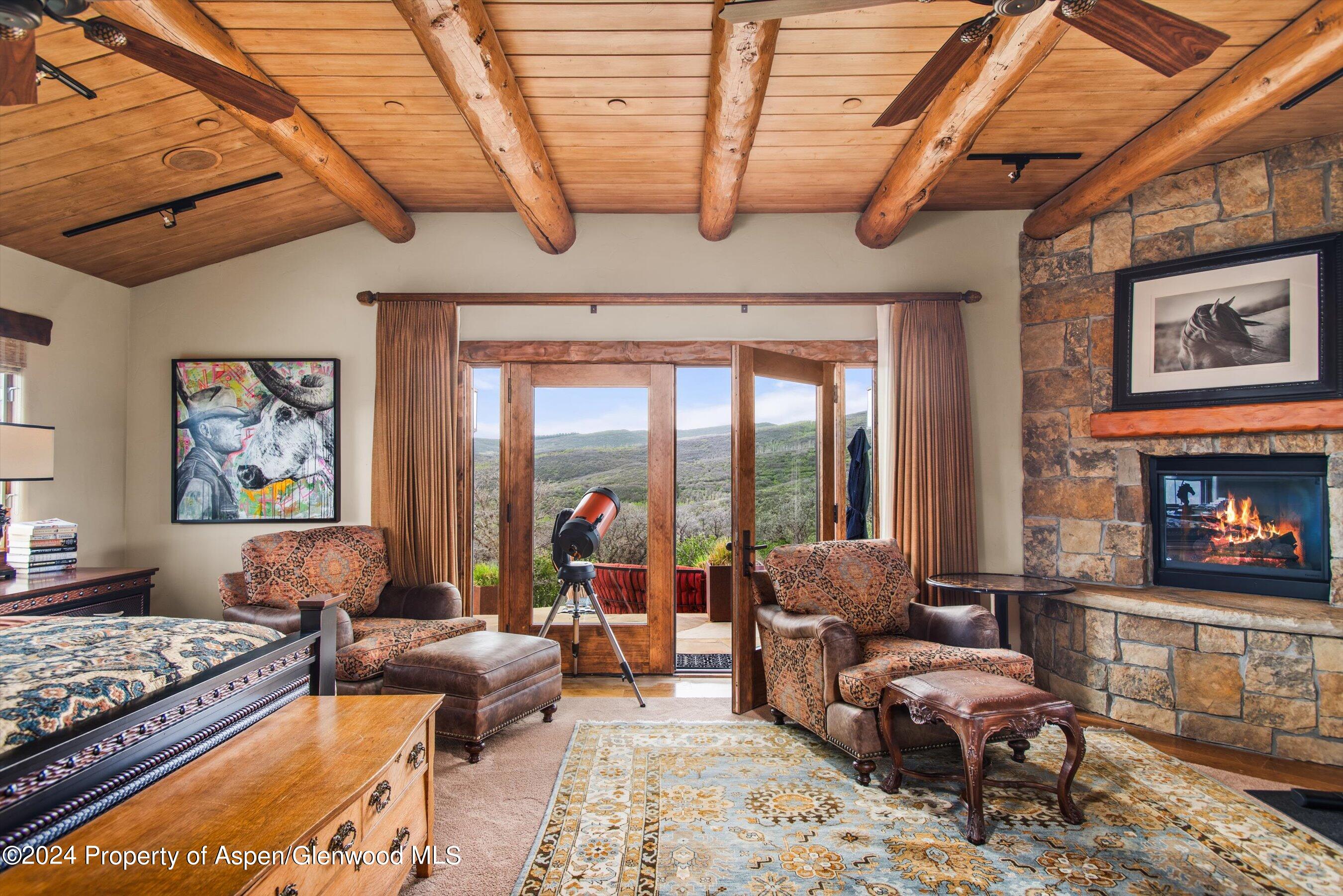 227 Sage Rim Circle Property Photo 17