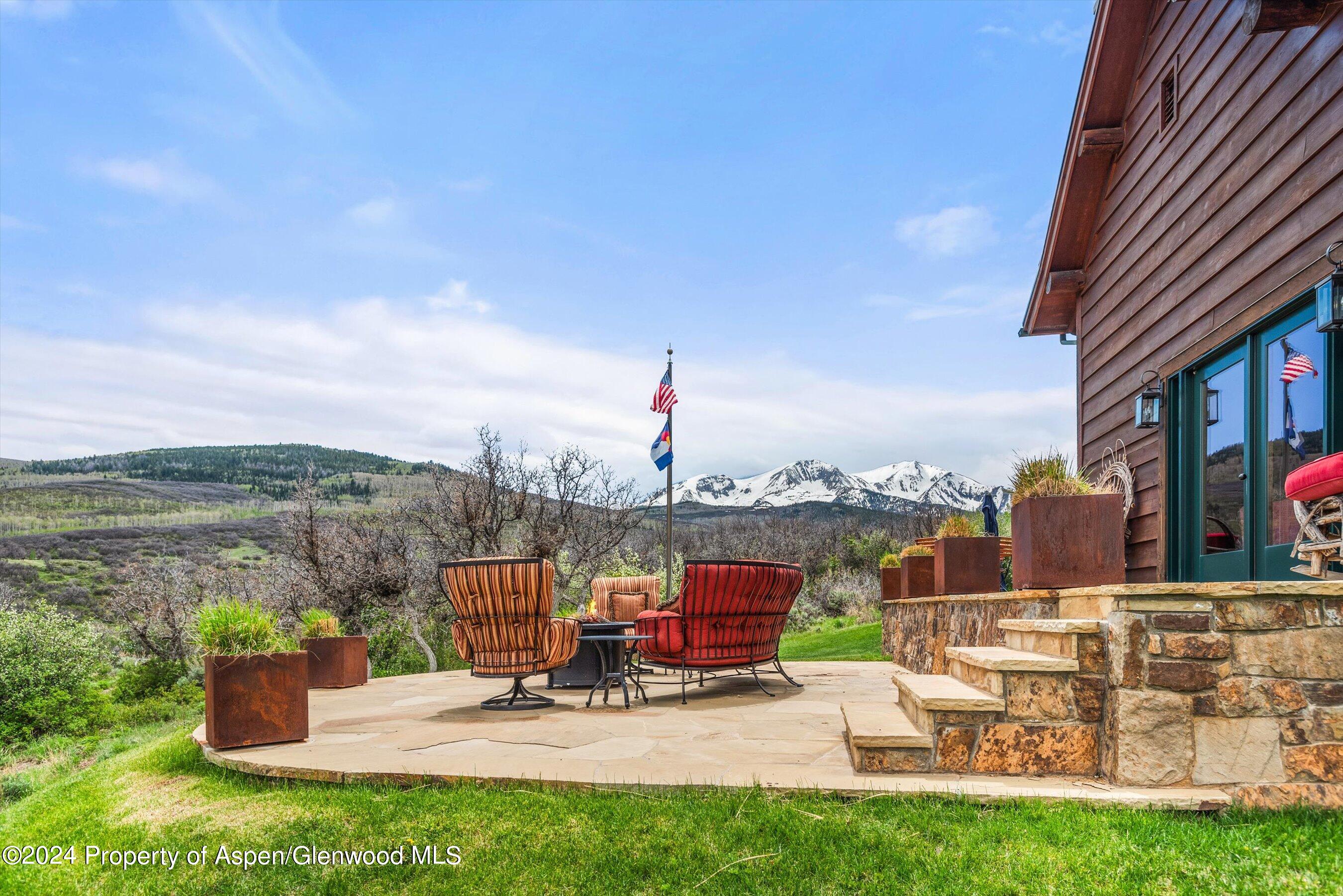 227 Sage Rim Circle Property Photo 22