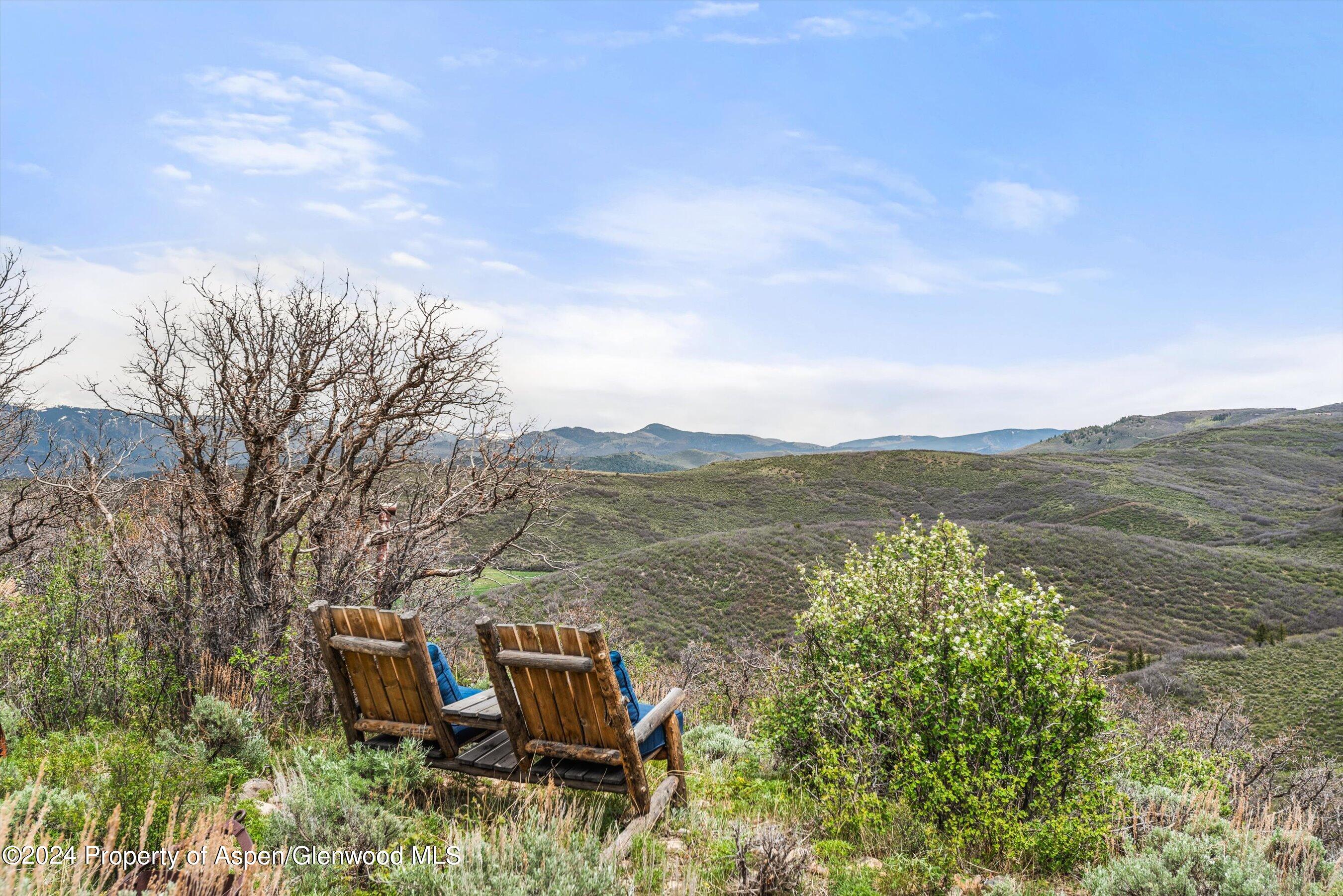 227 Sage Rim Circle Property Photo 37