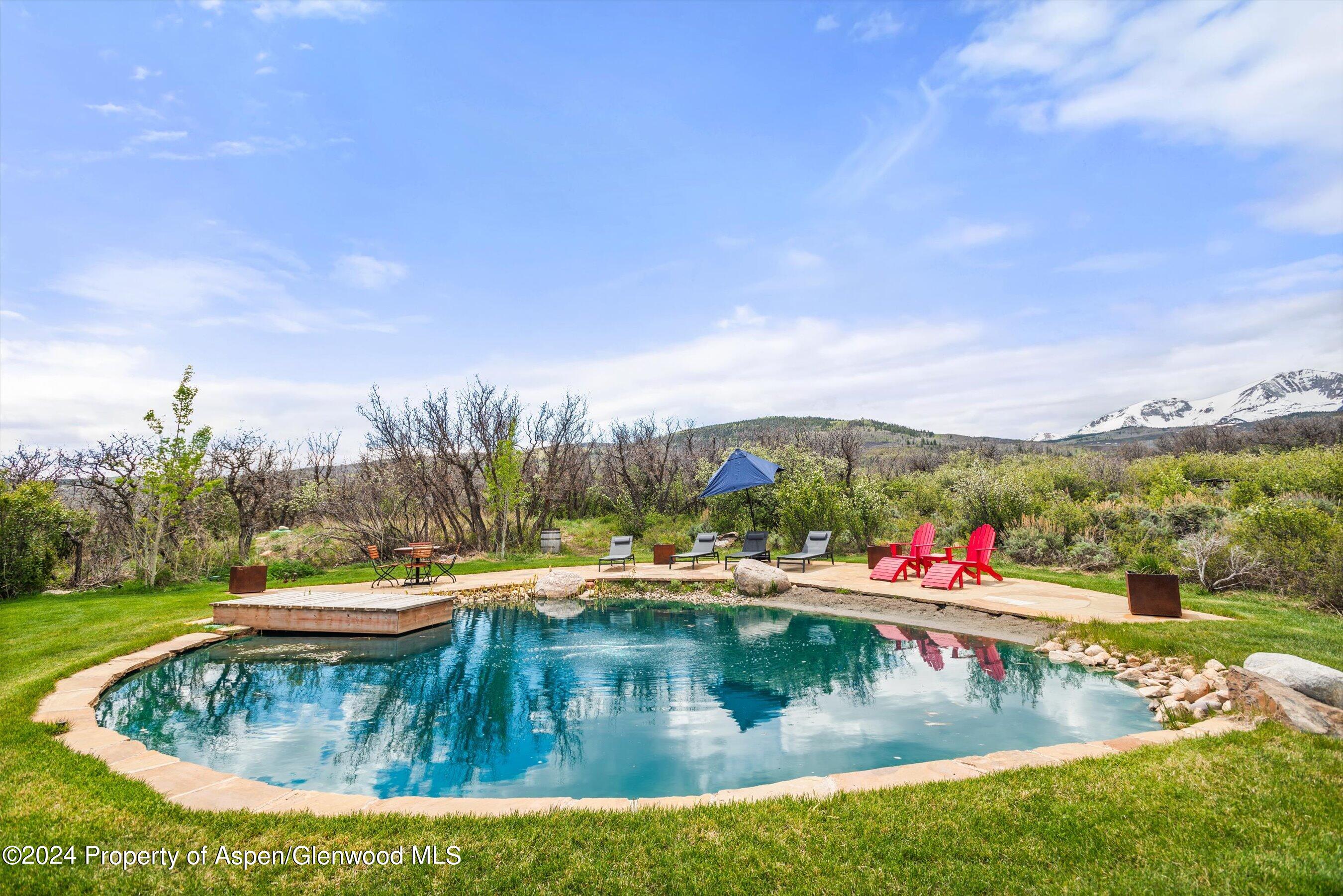 227 Sage Rim Circle Property Photo 38
