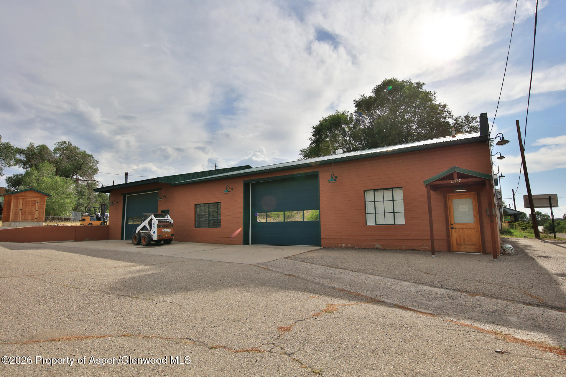 15757 57 1/2 Road Property Photo 3