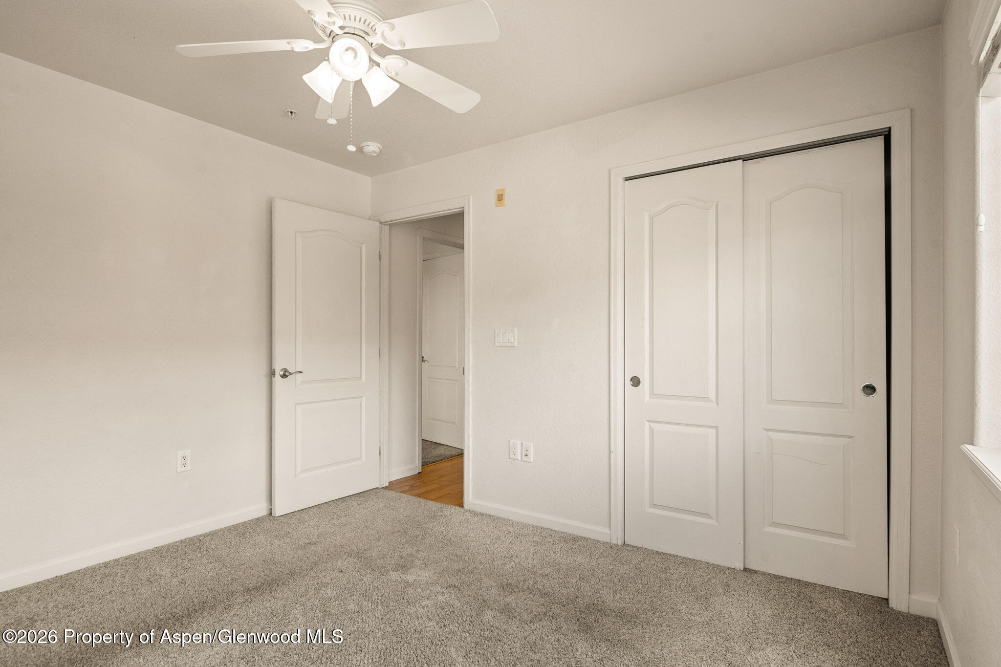 410 River View Drive 305 Property Photo 1