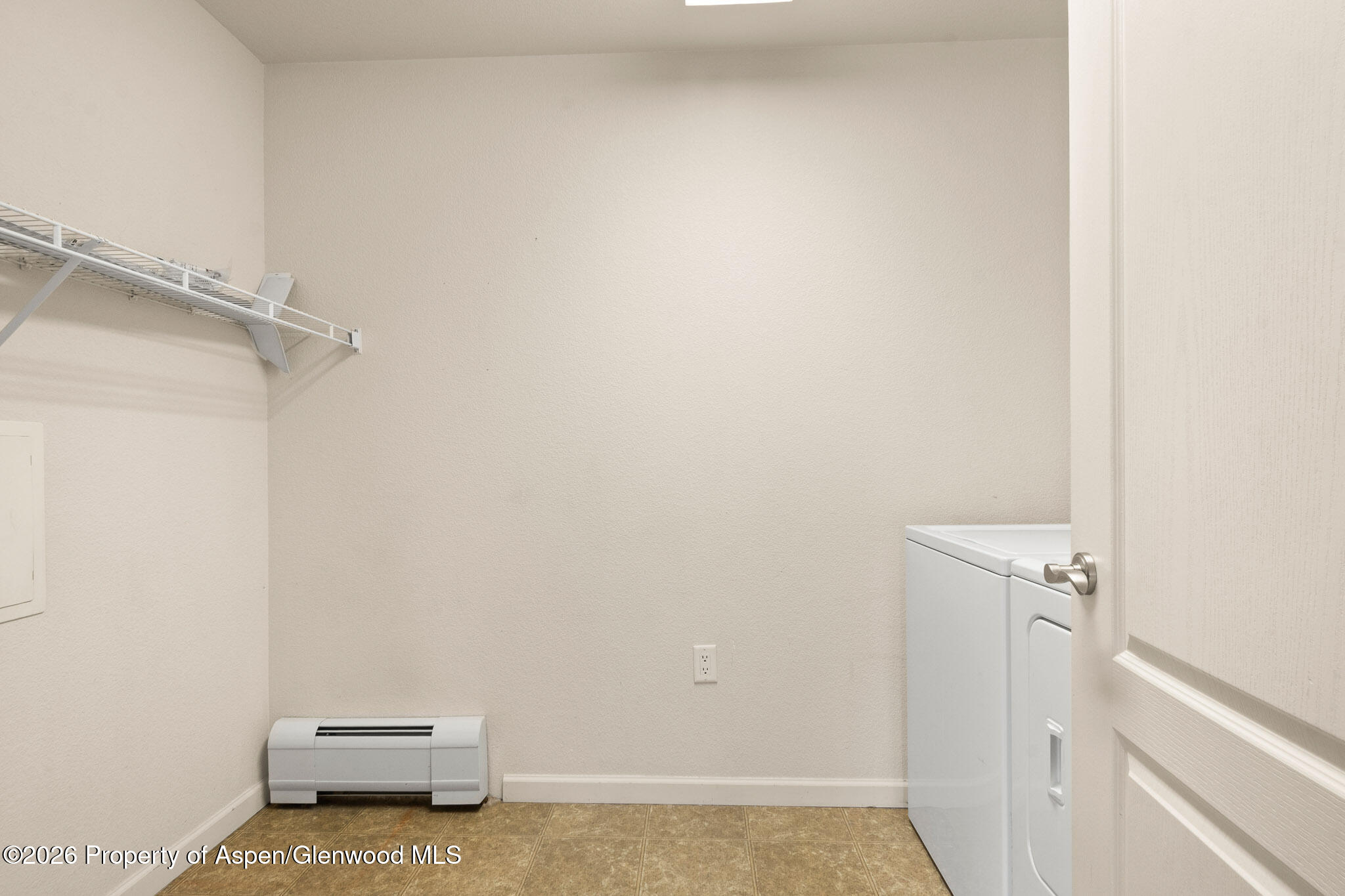 410 River View Drive 305 Property Photo 17