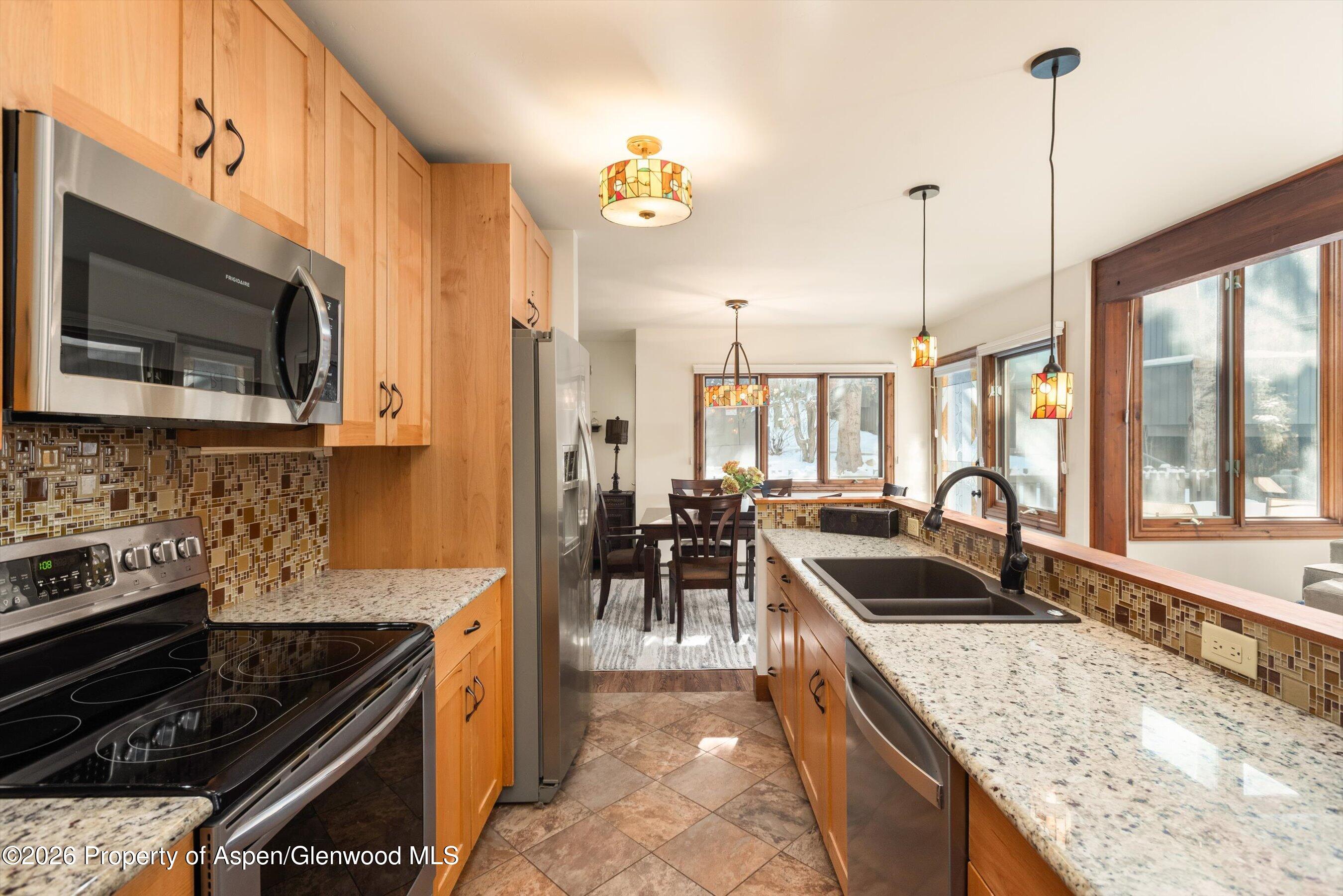 374 Meadow Ranch Road F2d Property Photo 4