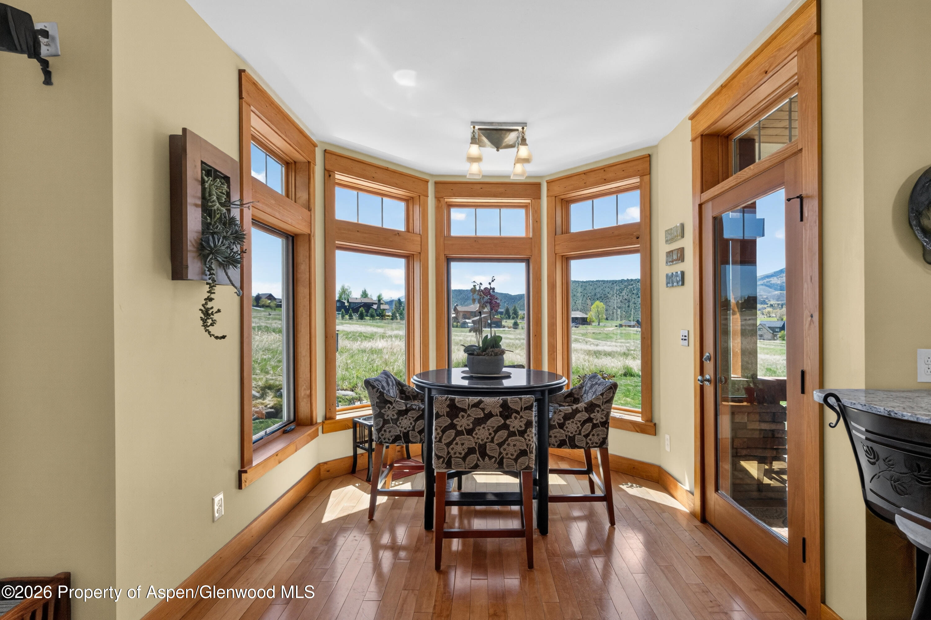 85 Red Cliff Circle Property Photo 12