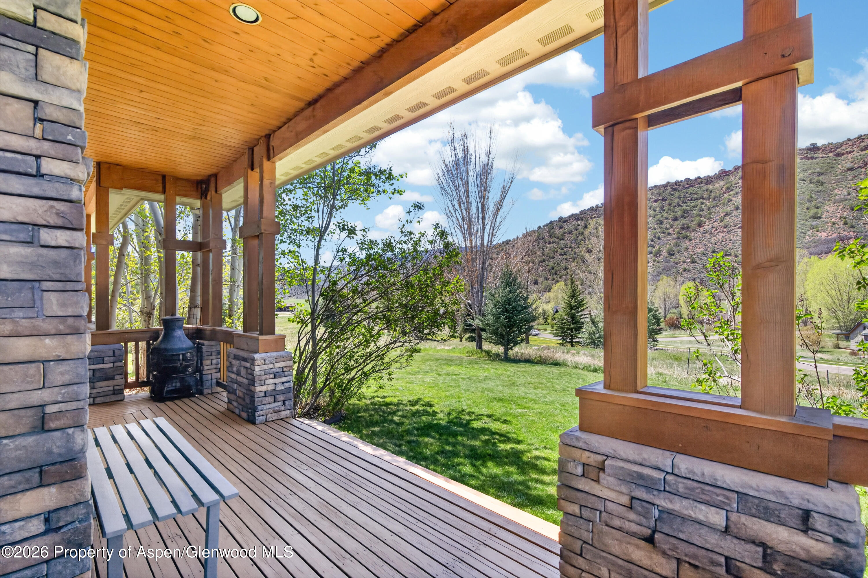 85 Red Cliff Circle Property Photo 24