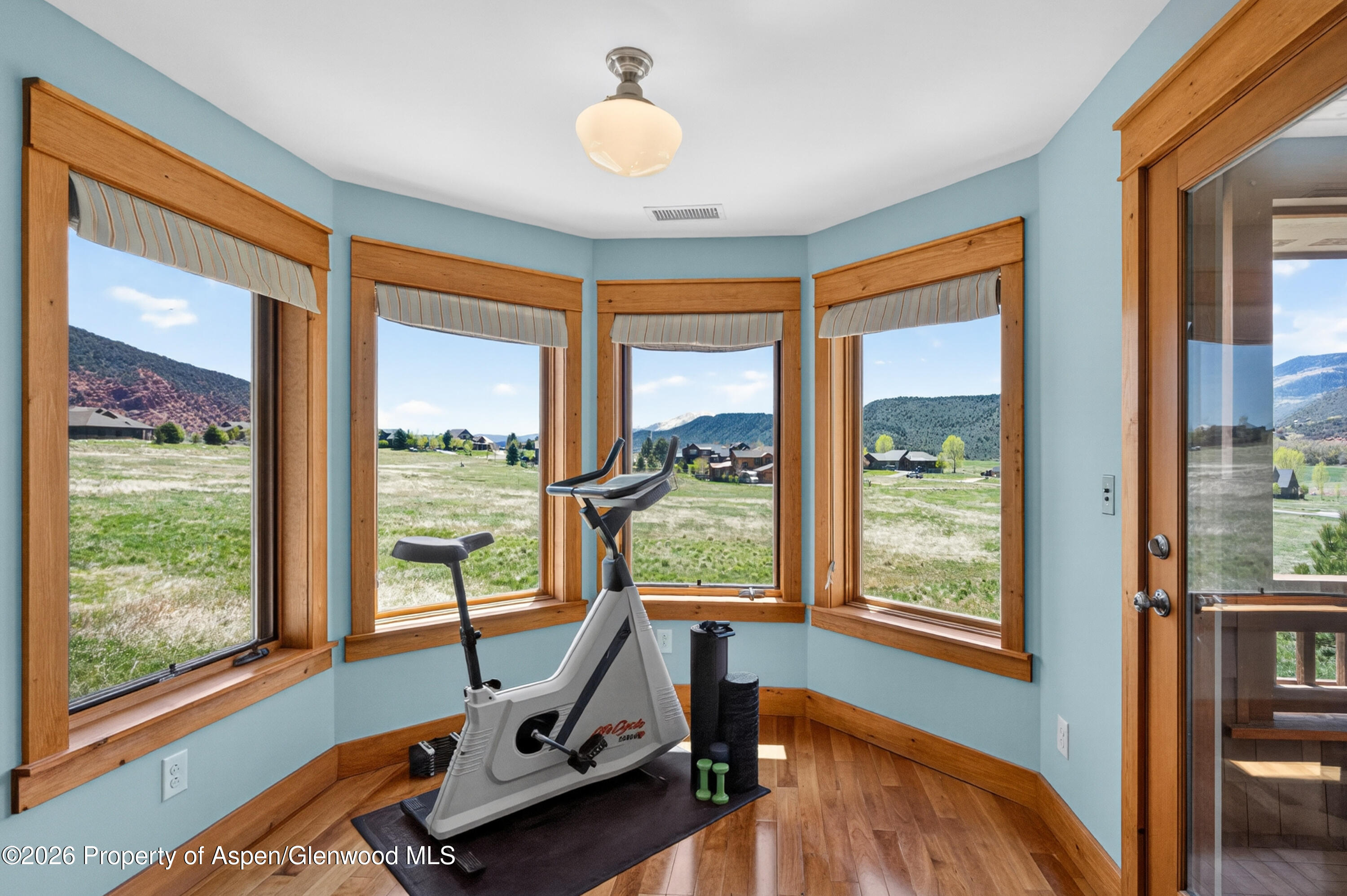 85 Red Cliff Circle Property Photo 30