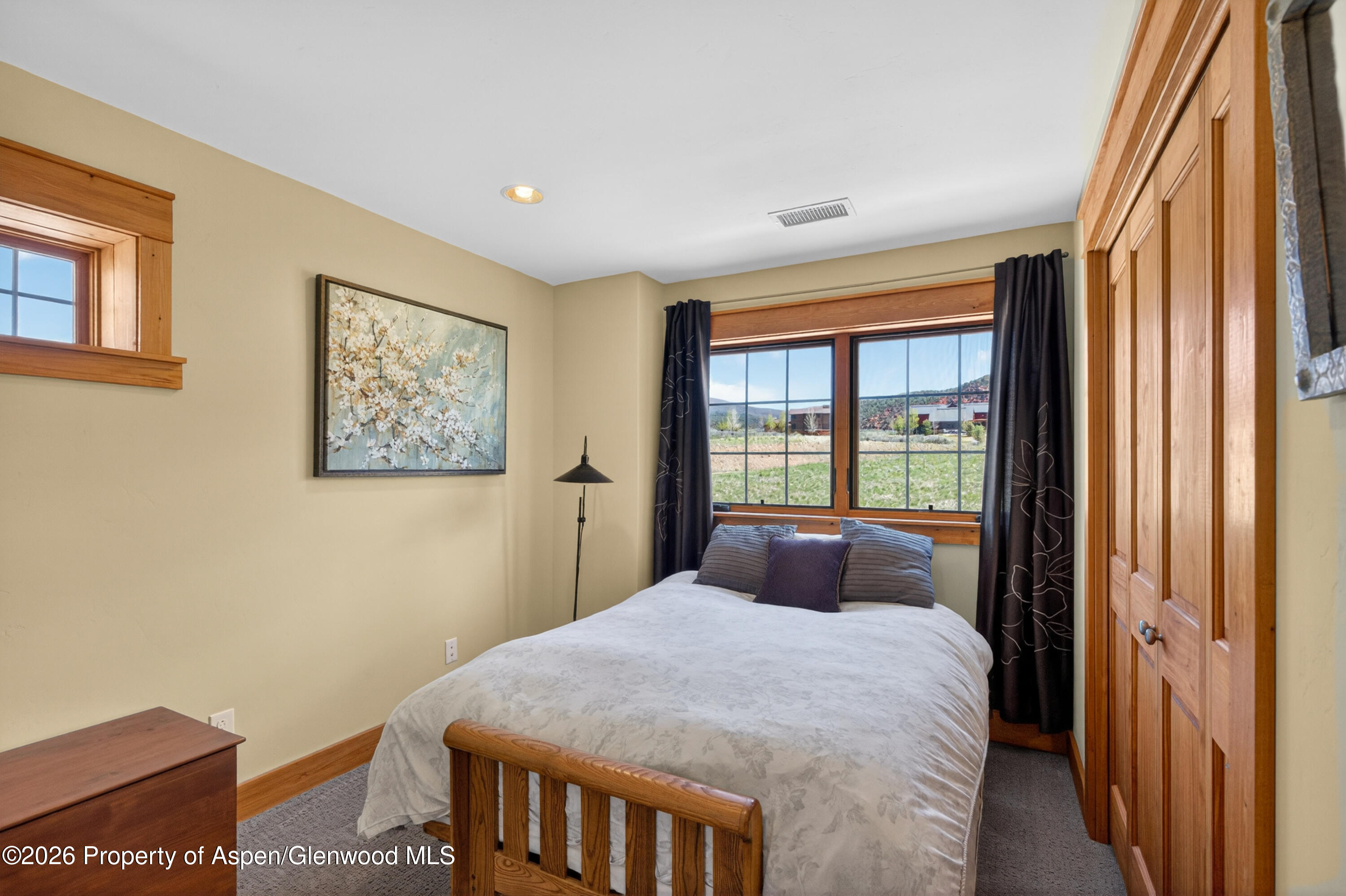 85 Red Cliff Circle Property Photo 37