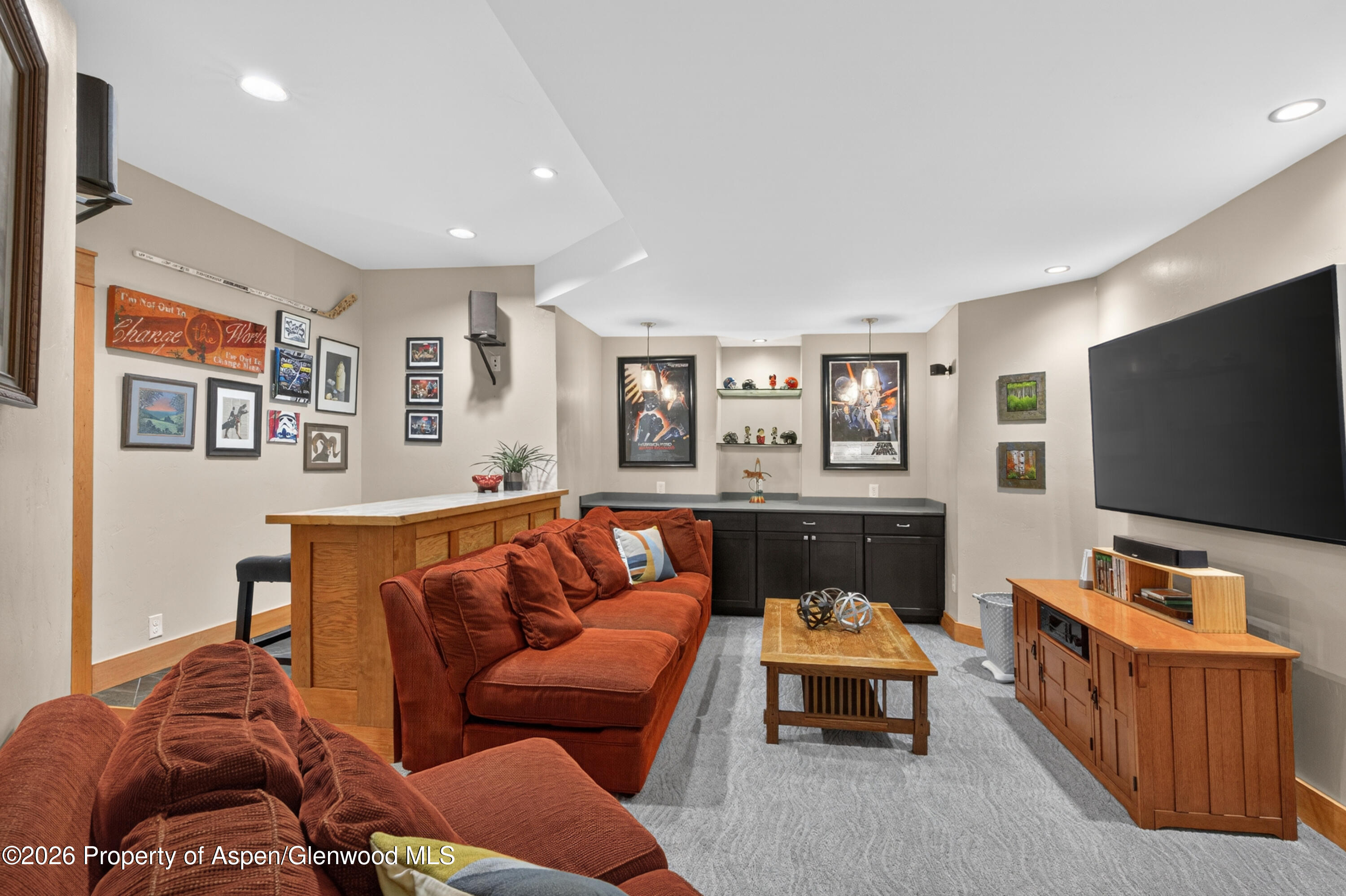 85 Red Cliff Circle Property Photo 40
