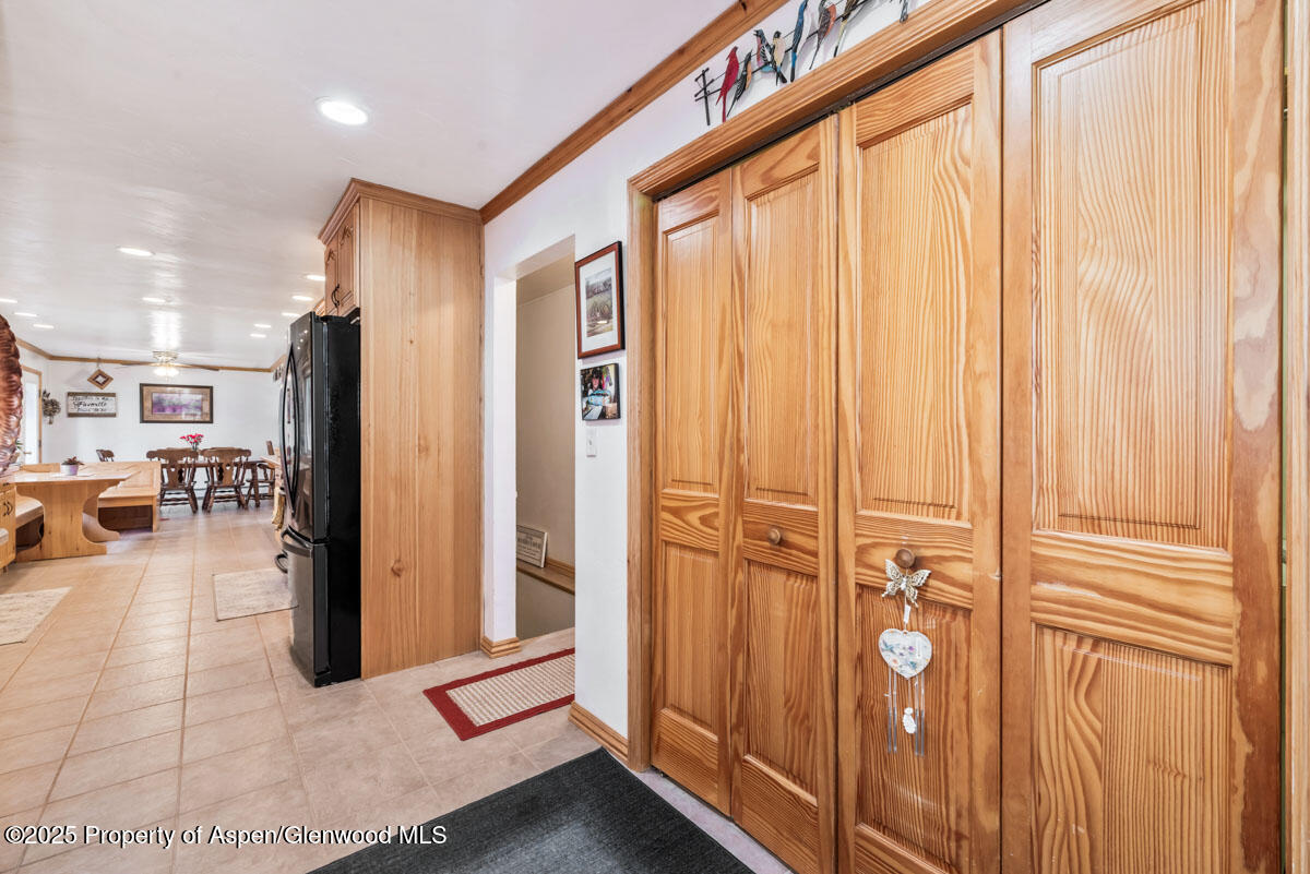 590 Steele Street Property Photo 27