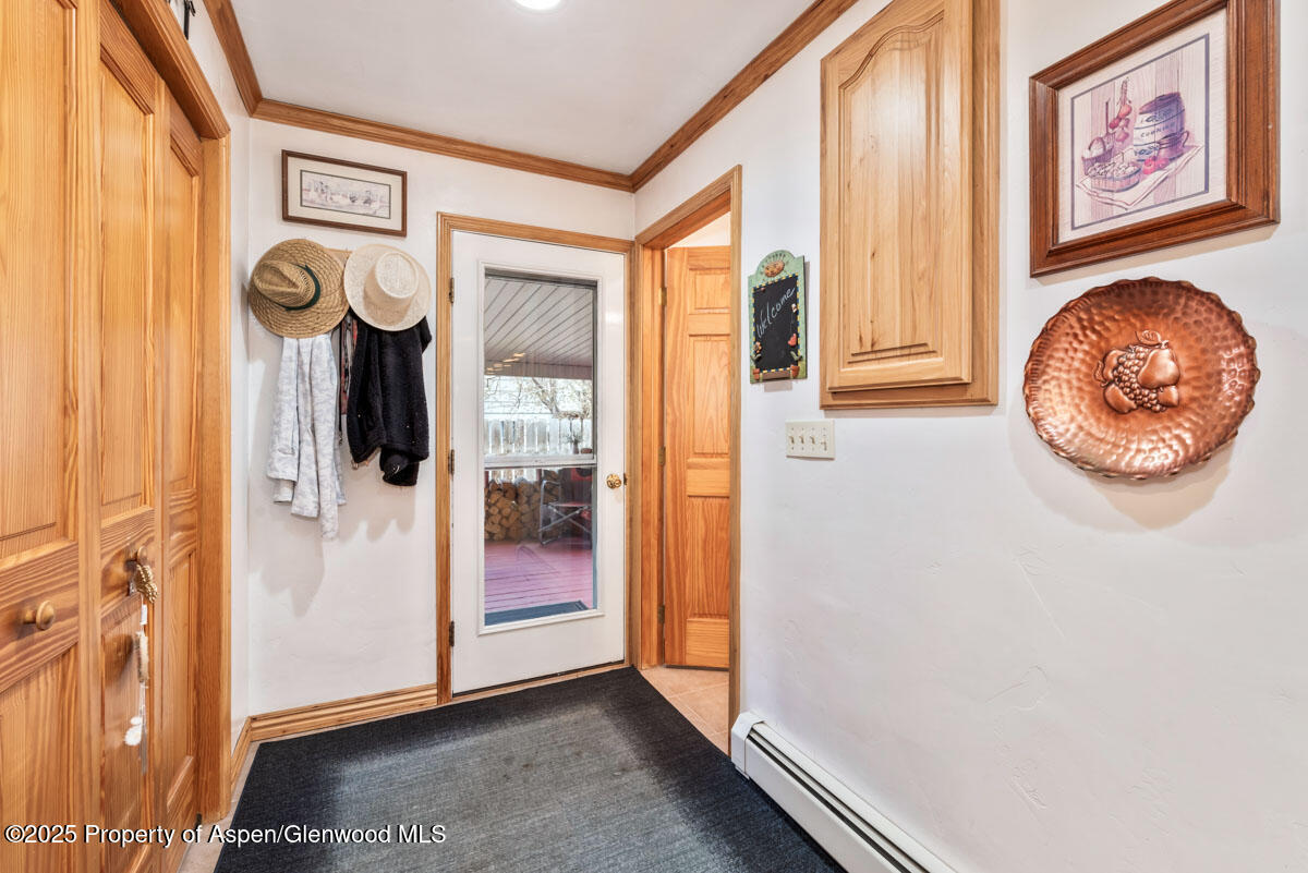 590 Steele Street Property Photo 29