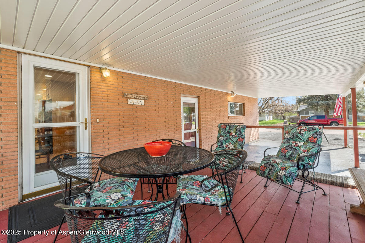 590 Steele Street Property Photo 72