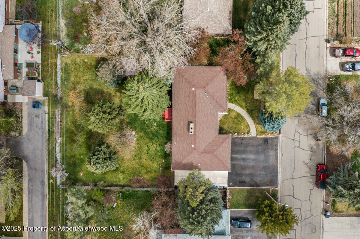 590 Steele Street Property Photo 85
