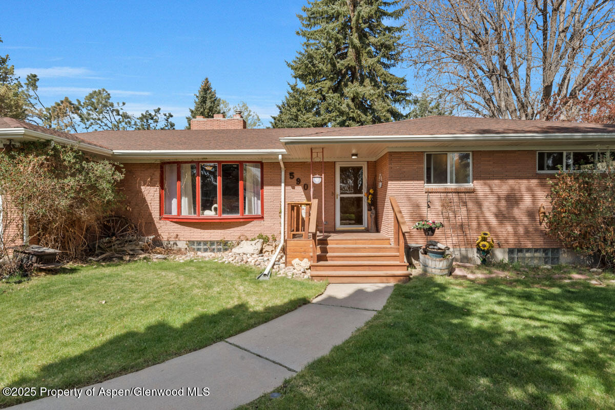 590 Steele Street Property Photo 91