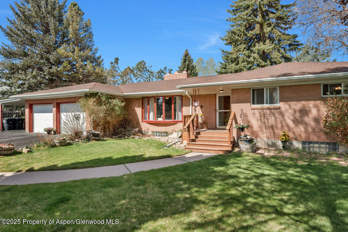 590 Steele Street Property Photo 92