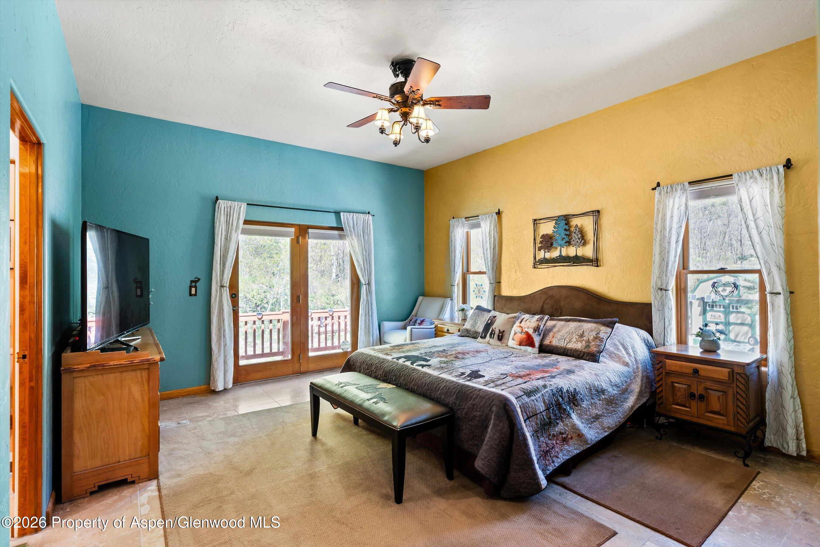 200 Elk Mountain Drive Property Photo 11