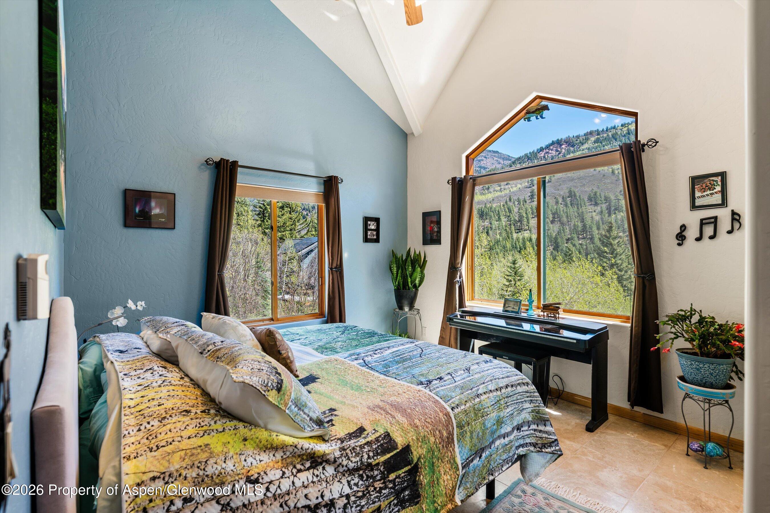200 Elk Mountain Drive Property Photo 14