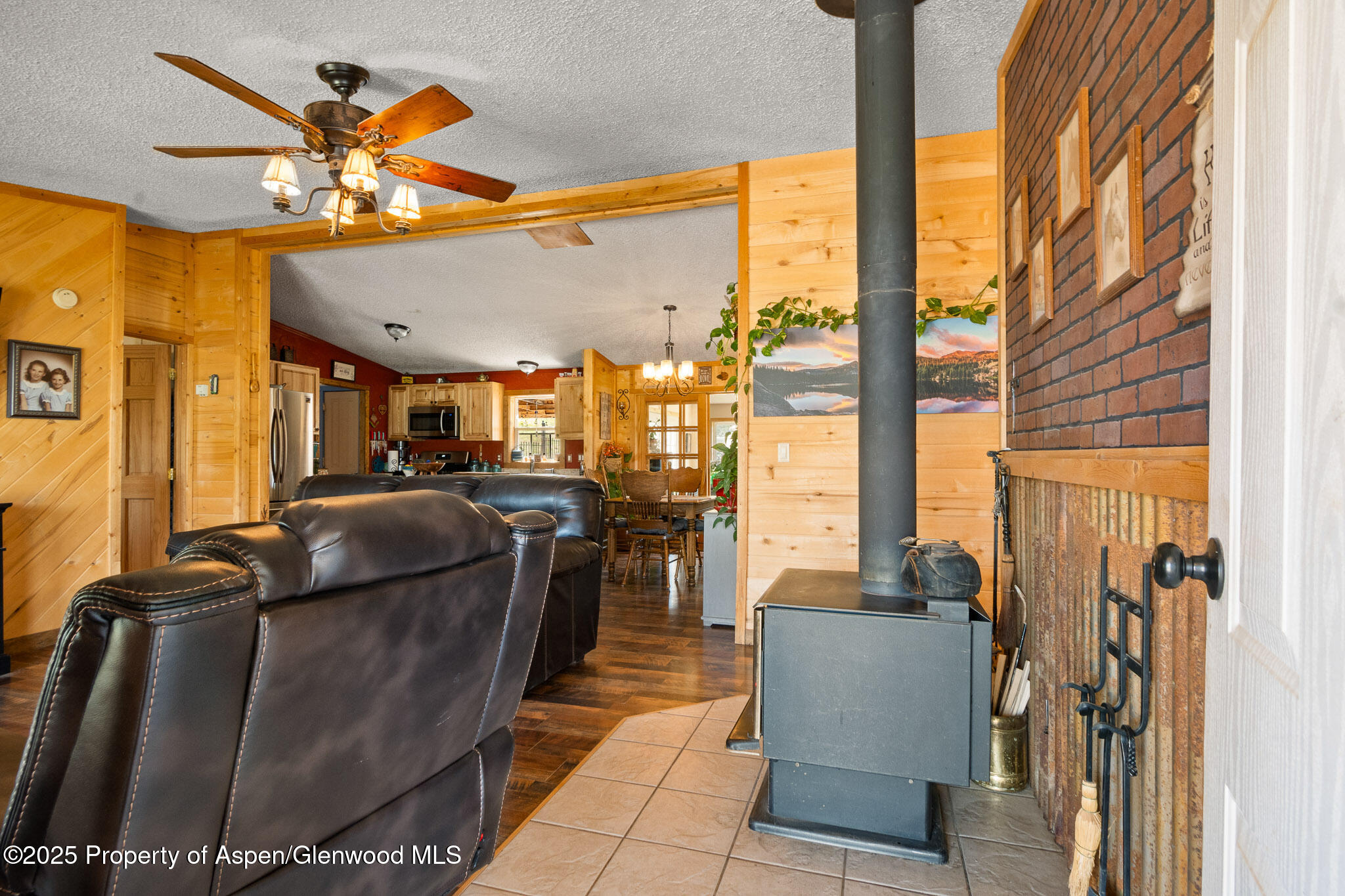 3768 County Road 237 Property Photo 9