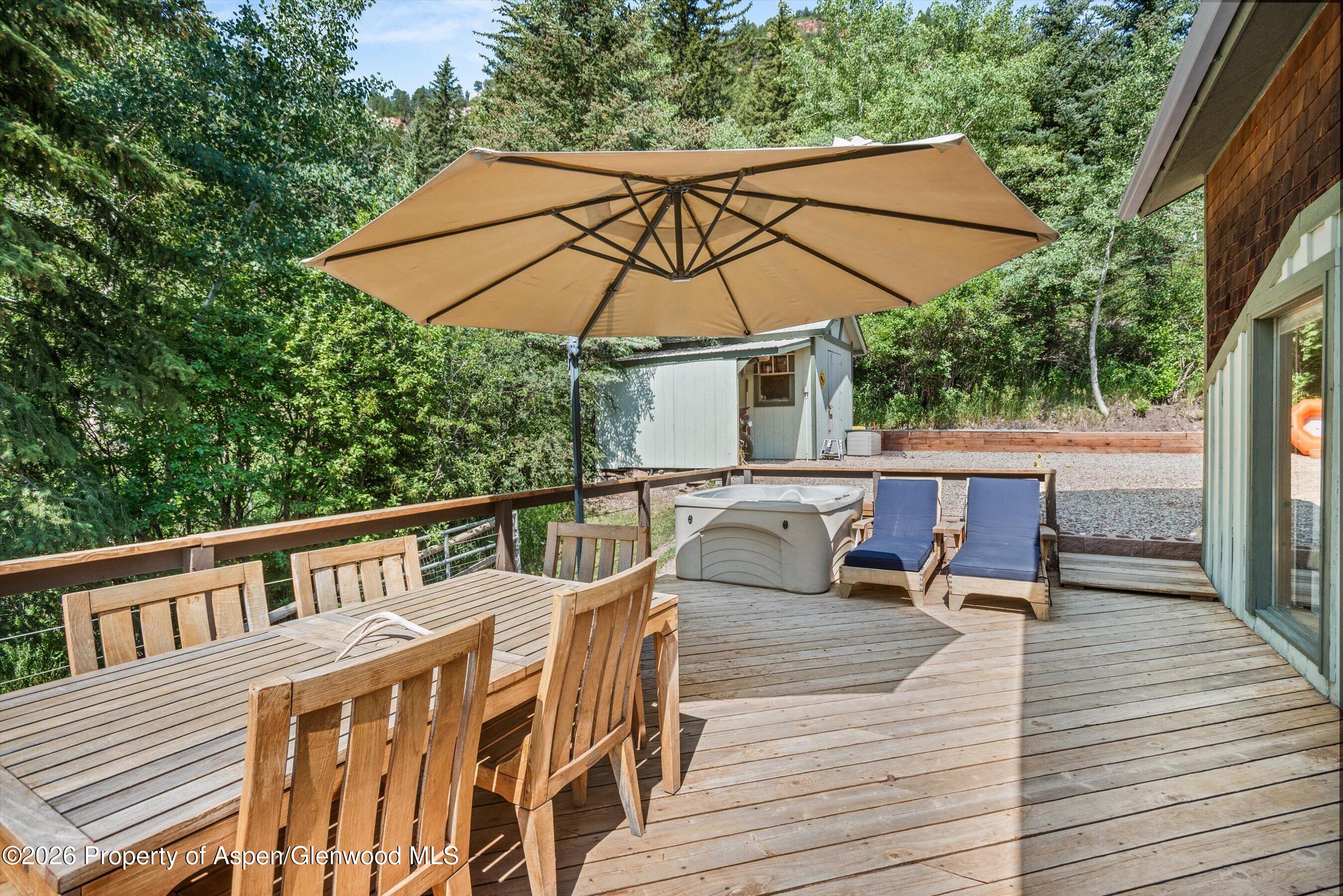 357 Elk Mountain Drive Property Photo 14