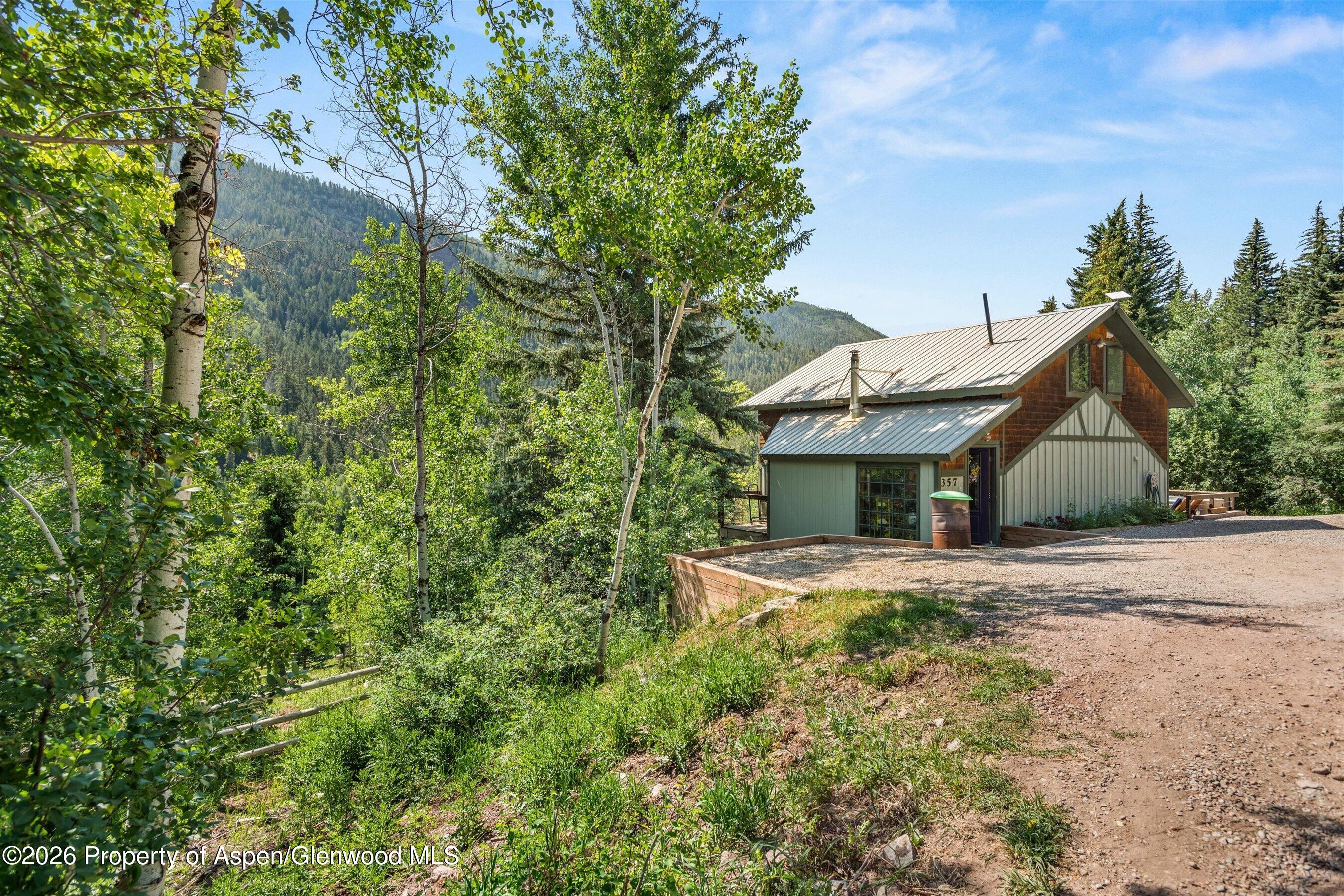 357 Elk Mountain Drive Property Photo 27